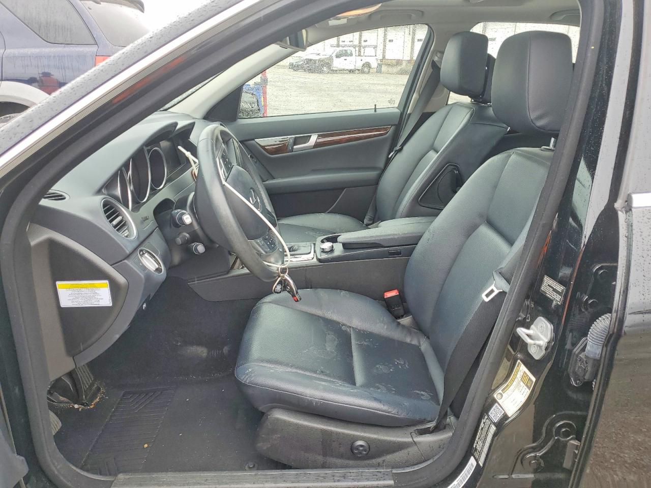 2013 Mercedes-benz C 300 4matic Black vin: WDDGF8AB5DR244732