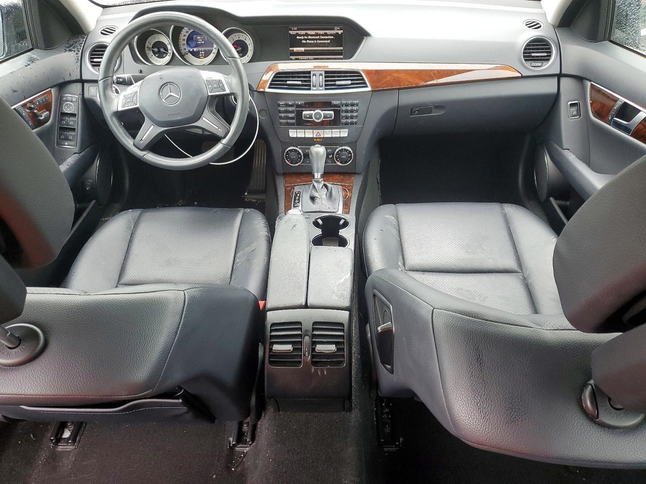 2013 Mercedes-benz C 300 4matic Black vin: WDDGF8AB5DR244732
