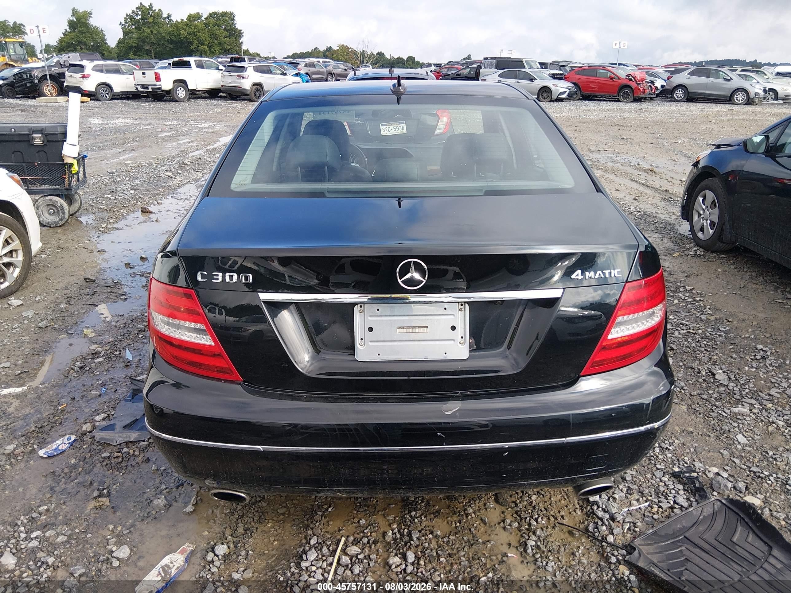 2013 Mercedes-benz C 300 Luxury 4matic Black vin: WDDGF8AB5DR254564