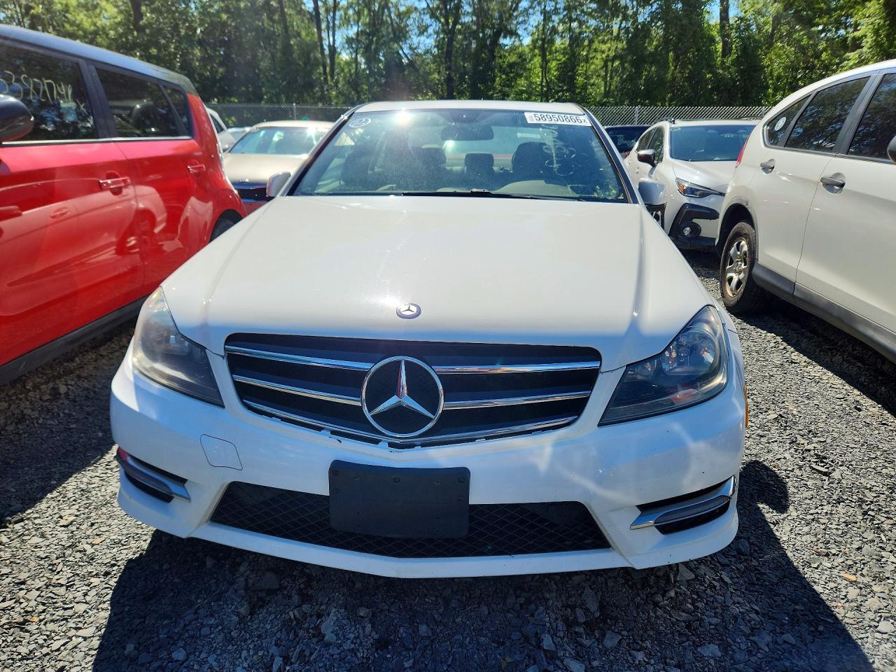 2014 Mercedes-benz C 300 4matic White vin: WDDGF8AB5EA932245