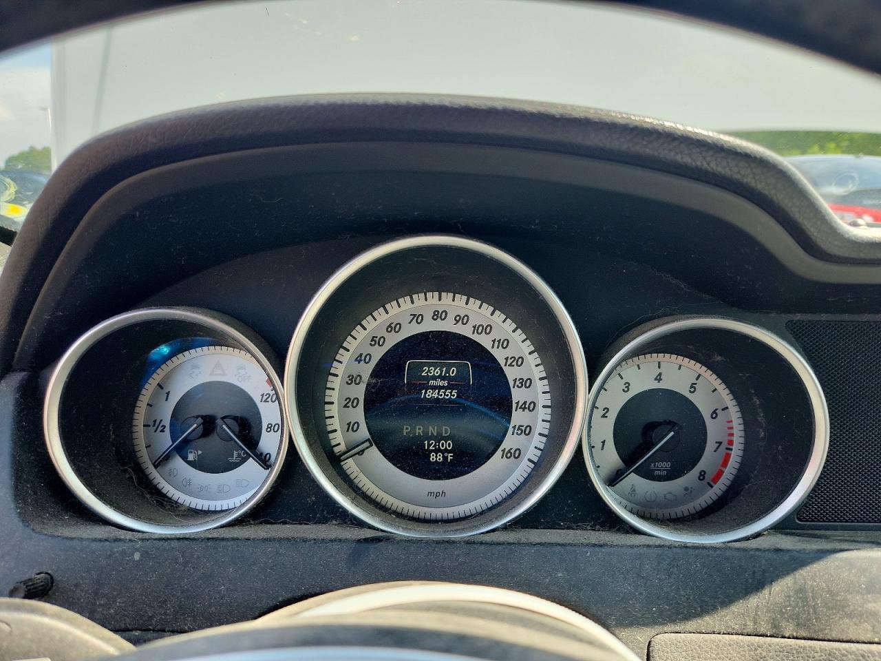 2014 Mercedes-benz C 300 4matic White vin: WDDGF8AB5EA932245