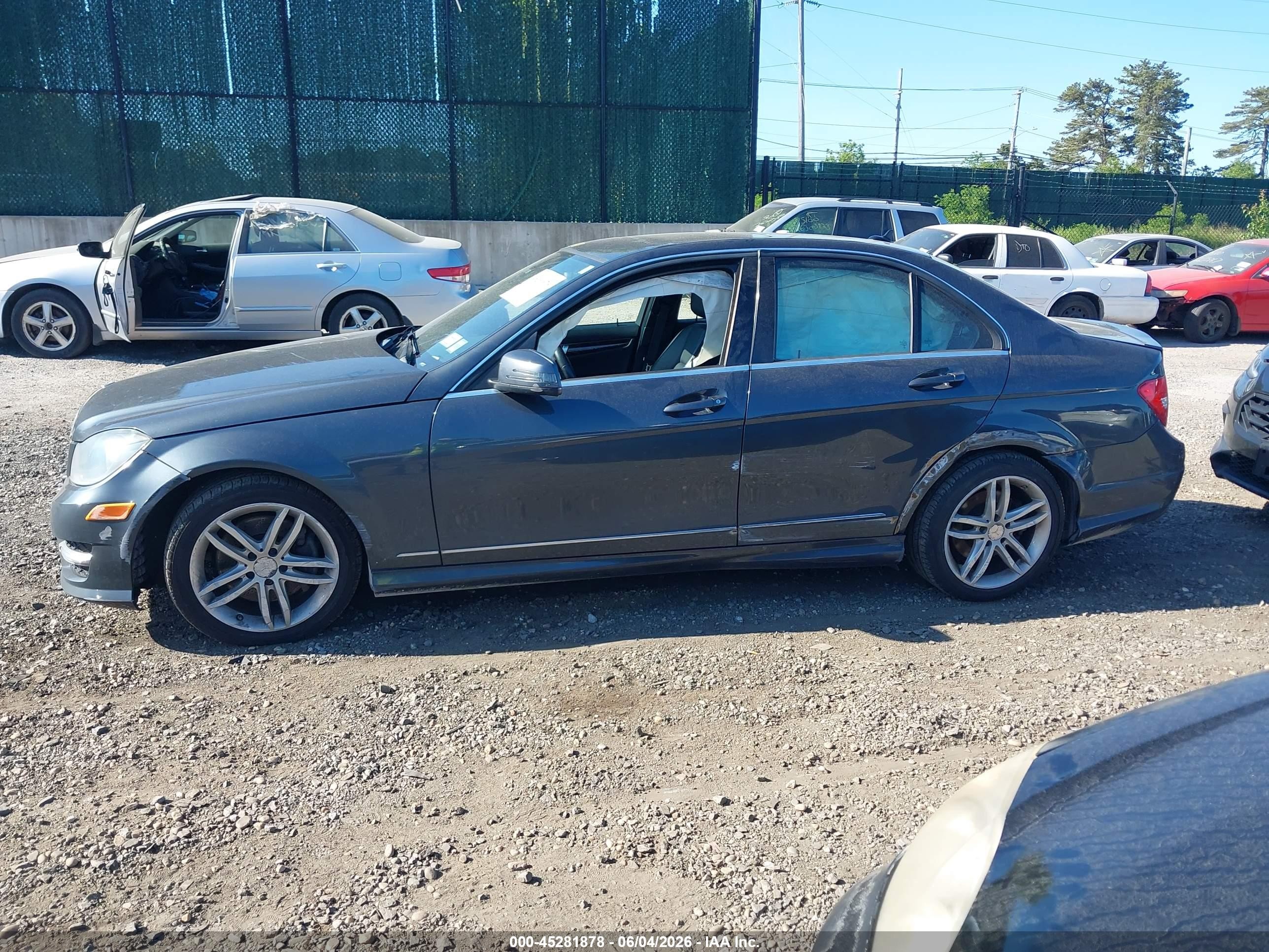 2014 Mercedes-benz C 300 Sport 4matic Gray vin: WDDGF8AB5EA939941