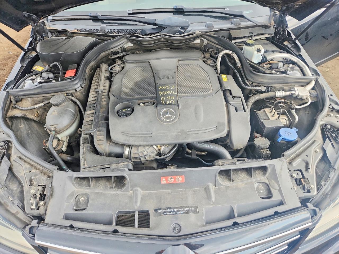 2014 Mercedes-benz C 300 4matic Black vin: WDDGF8AB5EA940524