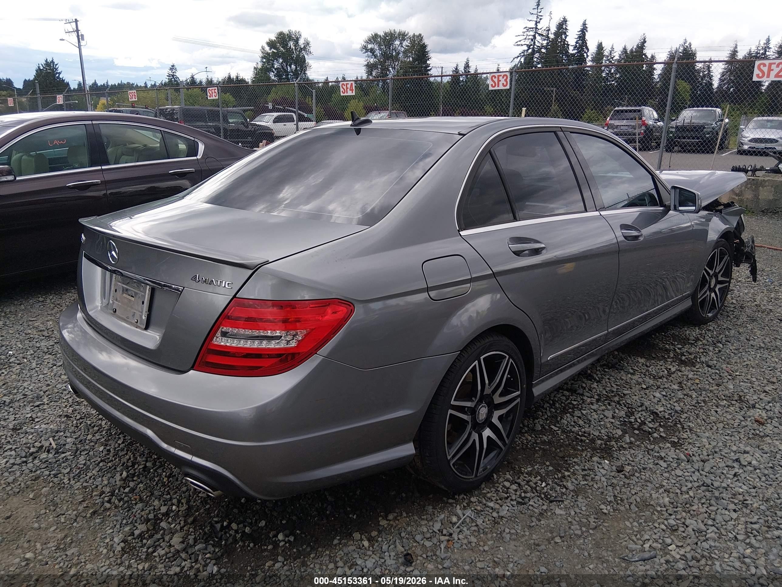 2014 Mercedes-benz C 300 Sport 4matic Gray vin: WDDGF8AB5EG171584