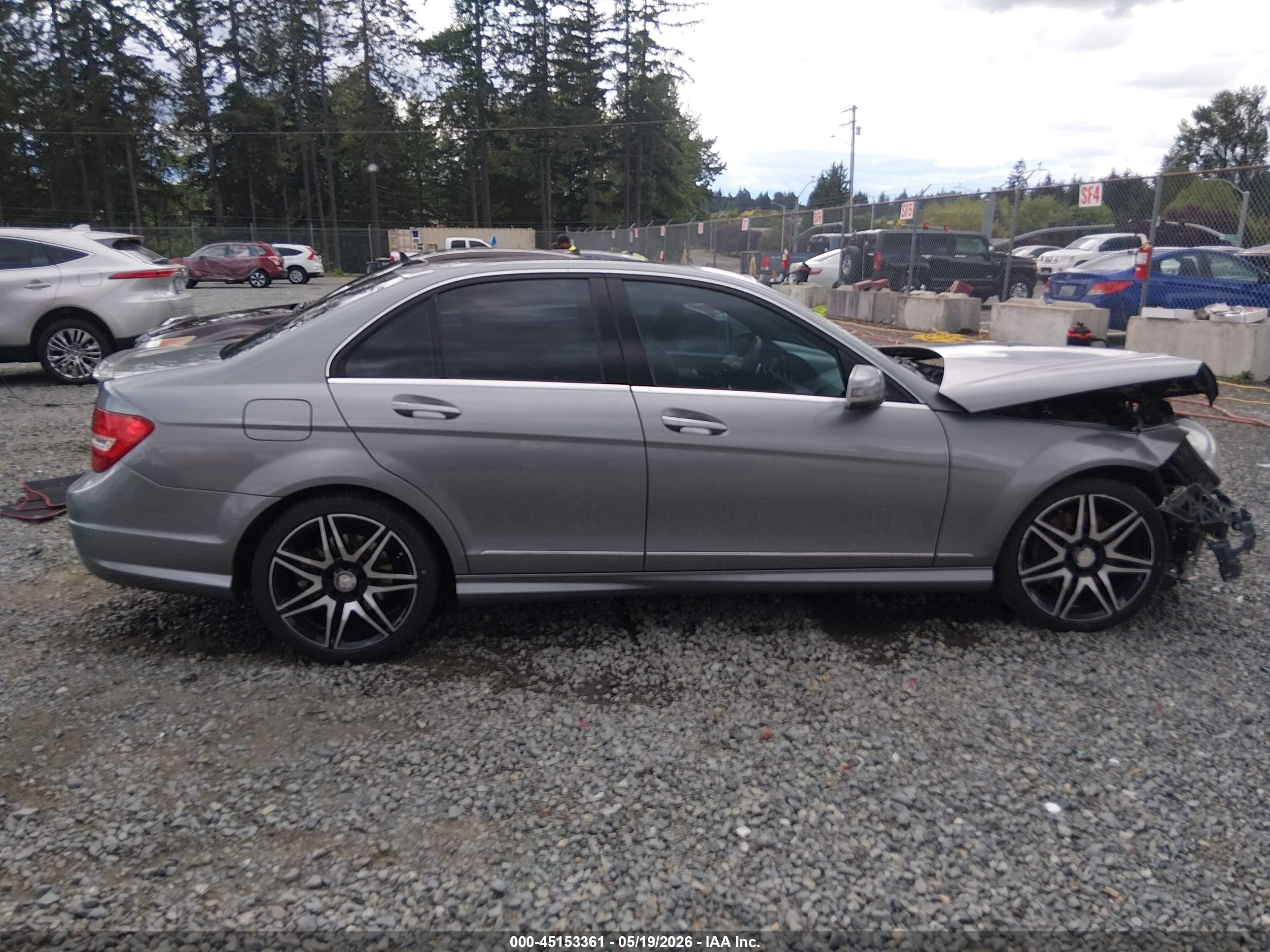 2014 Mercedes-benz C 300 Sport 4matic Gray vin: WDDGF8AB5EG171584
