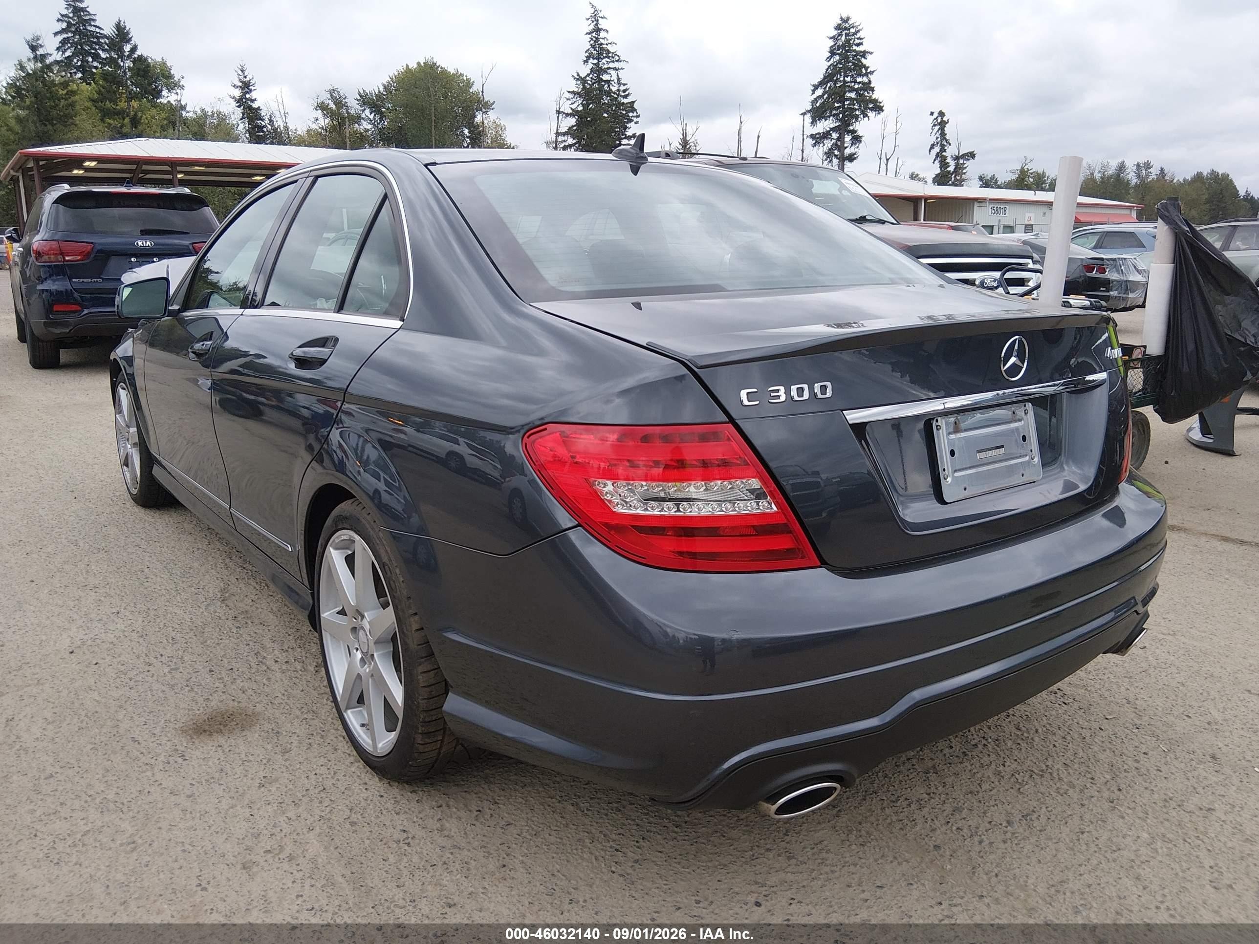 2014 Mercedes-benz C 300 Sport 4matic Gray vin: WDDGF8AB5EG252052