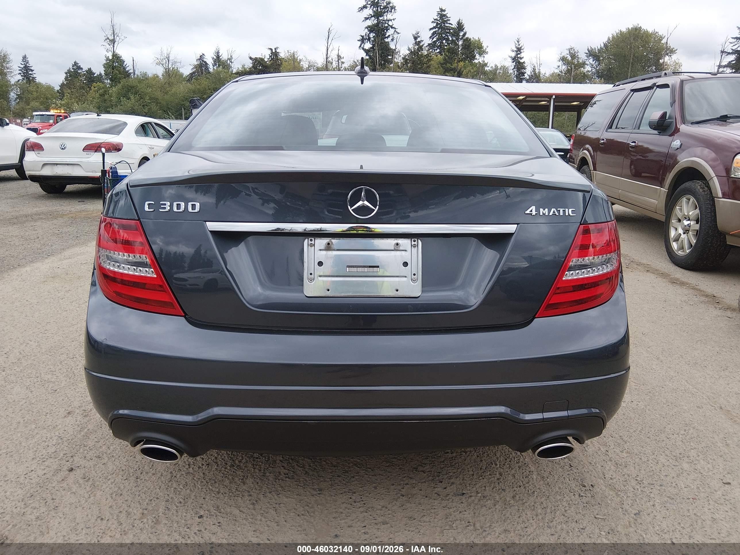 2014 Mercedes-benz C 300 Sport 4matic Gray vin: WDDGF8AB5EG252052
