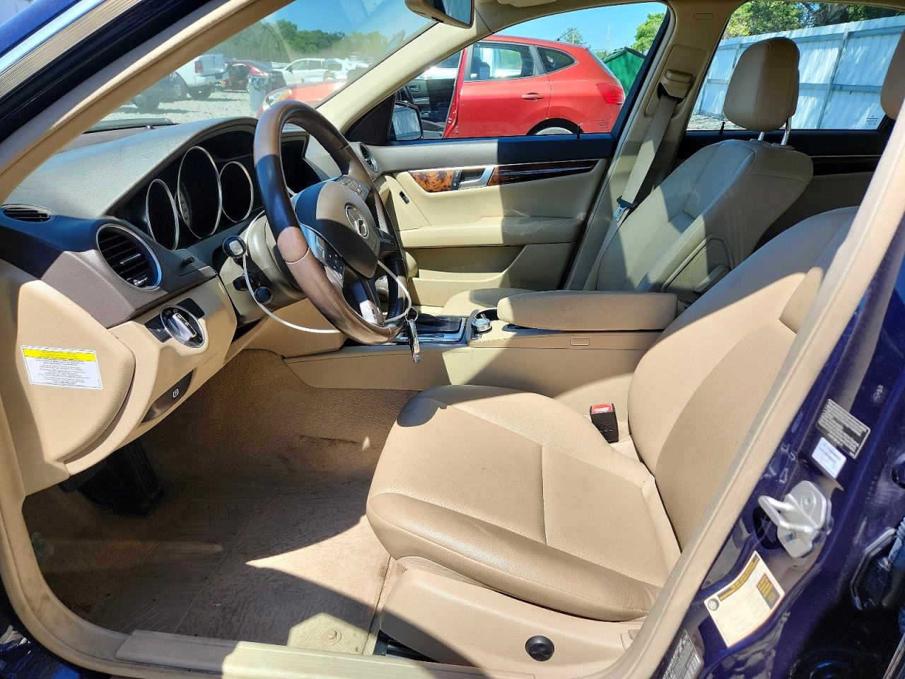 2014 Mercedes-benz C 300 4matic Blue vin: WDDGF8AB5ER303036
