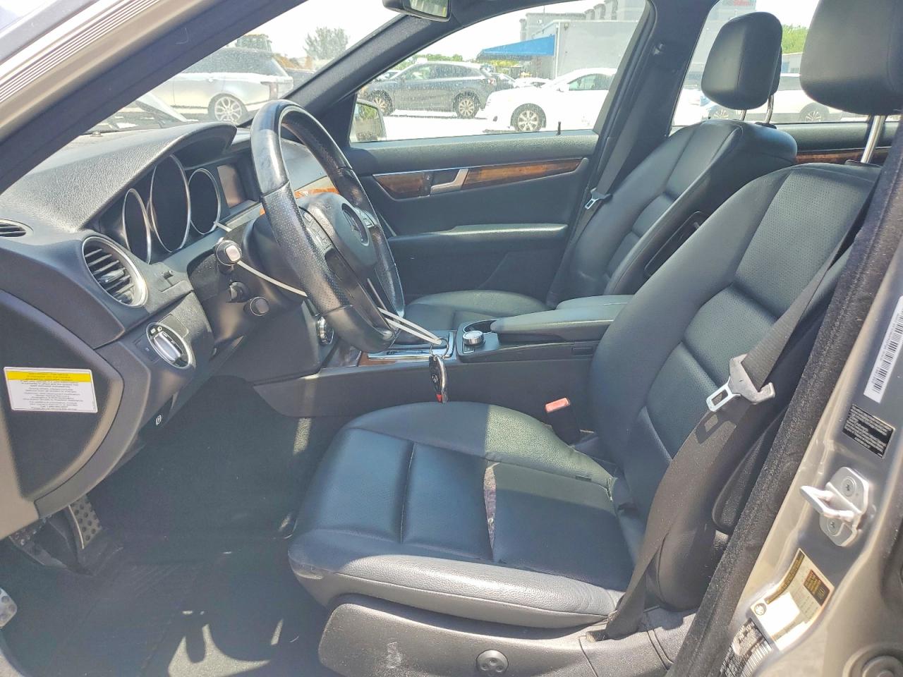 2013 Mercedes-benz C 300 4matic Gray vin: WDDGF8AB6DA812274