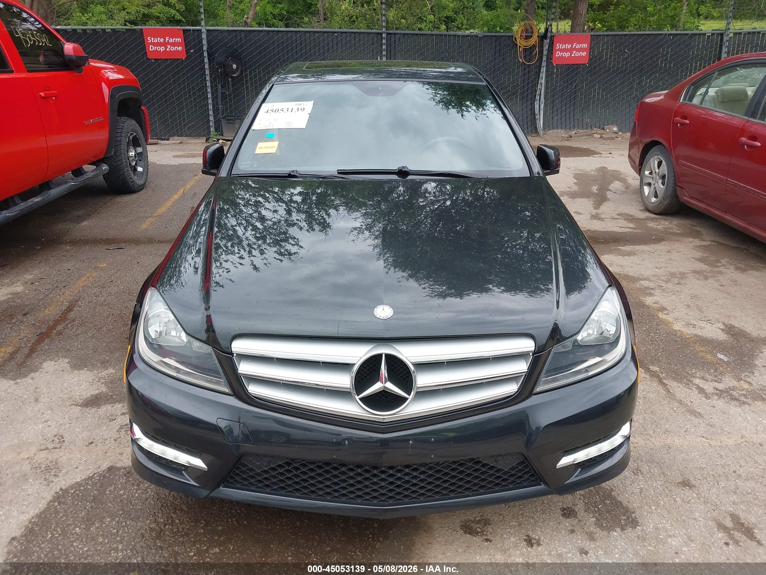 2013 Mercedes-benz C 300 Sport 4matic Gray vin: WDDGF8AB6DG076904