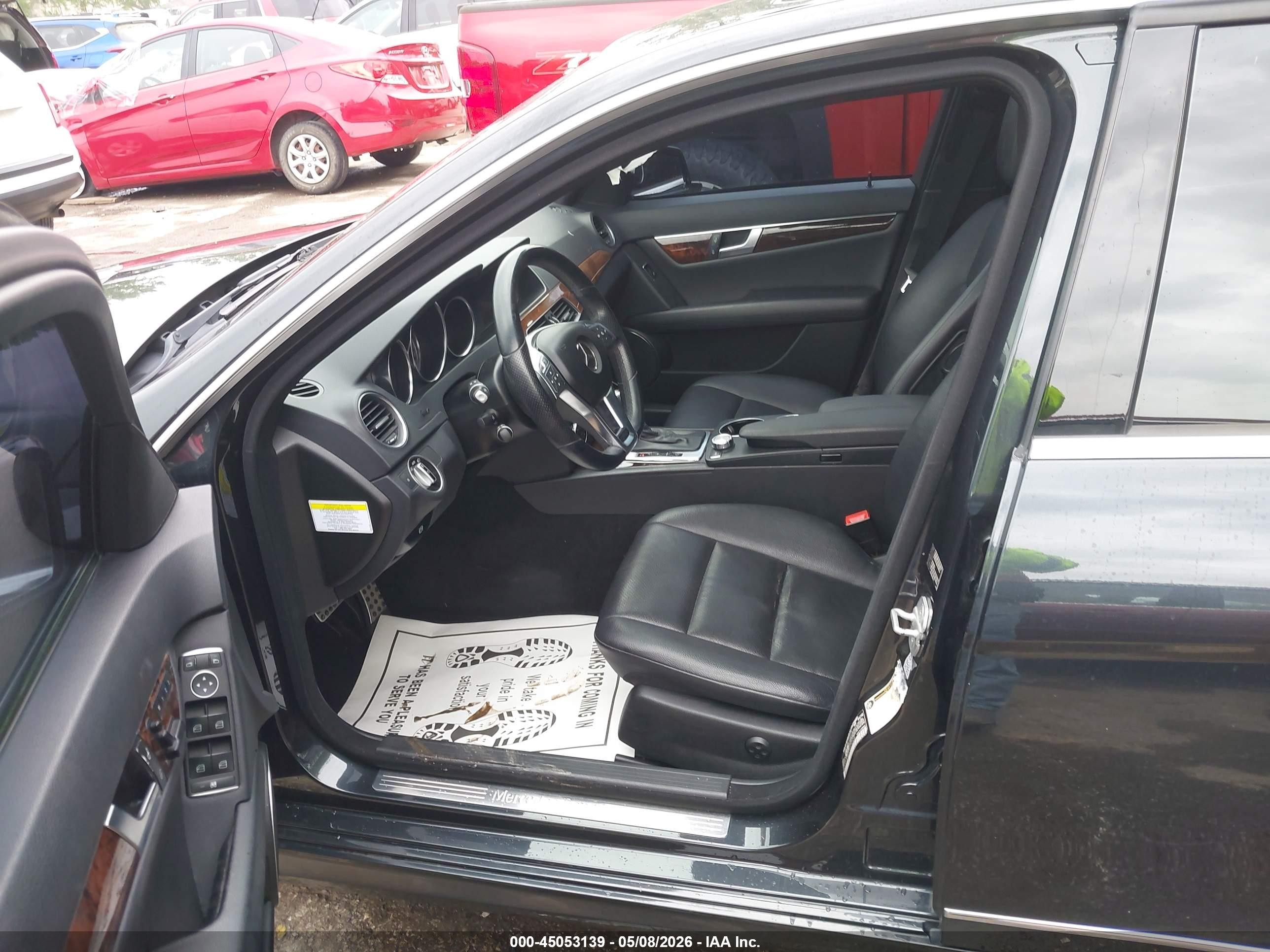 2013 Mercedes-benz C 300 Sport 4matic Gray vin: WDDGF8AB6DG076904