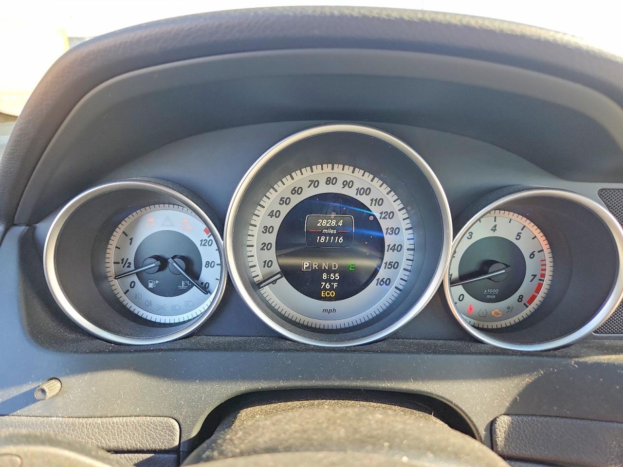 2013 Mercedes-benz C 300 4matic White vin: WDDGF8AB6DG118858