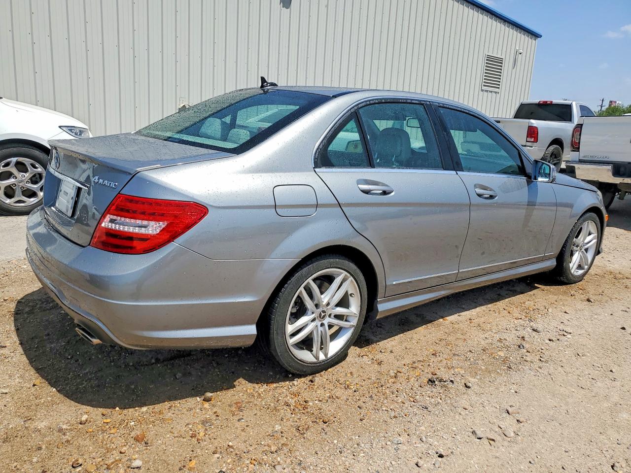 2013 Mercedes-benz C 300 4matic Gray vin: WDDGF8AB6DG141850