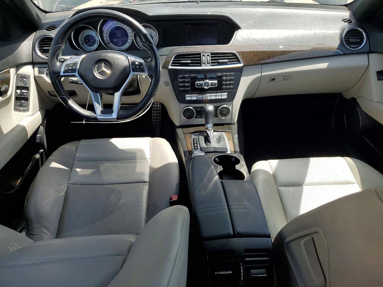 2013 Mercedes-benz C 300 4matic Gray vin: WDDGF8AB6DG141850