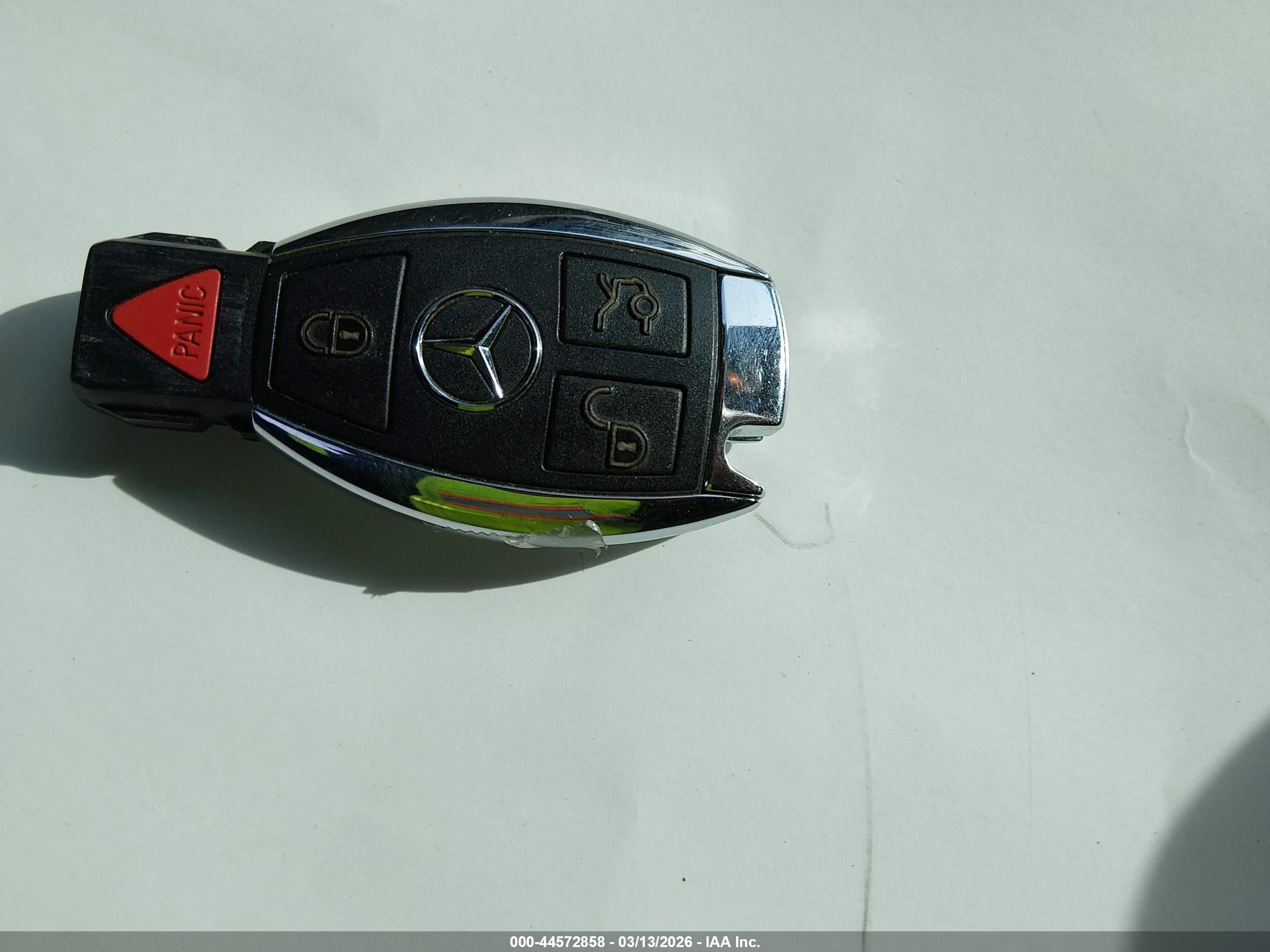 2013 Mercedes-benz C 300 Sport 4matic White vin: WDDGF8AB6DG146904
