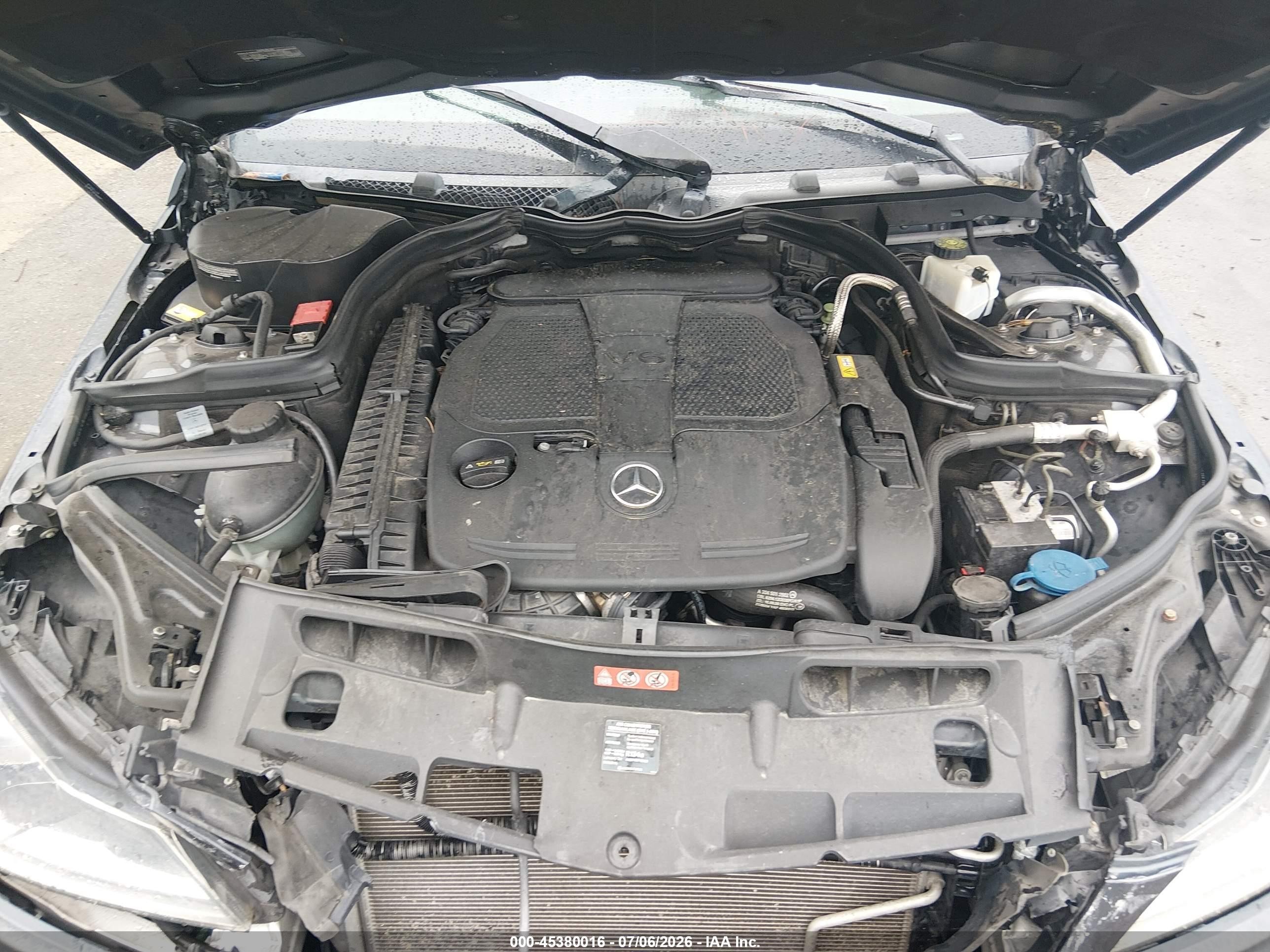 2013 Mercedes-benz C 300 Sport 4matic Gray vin: WDDGF8AB6DR252306