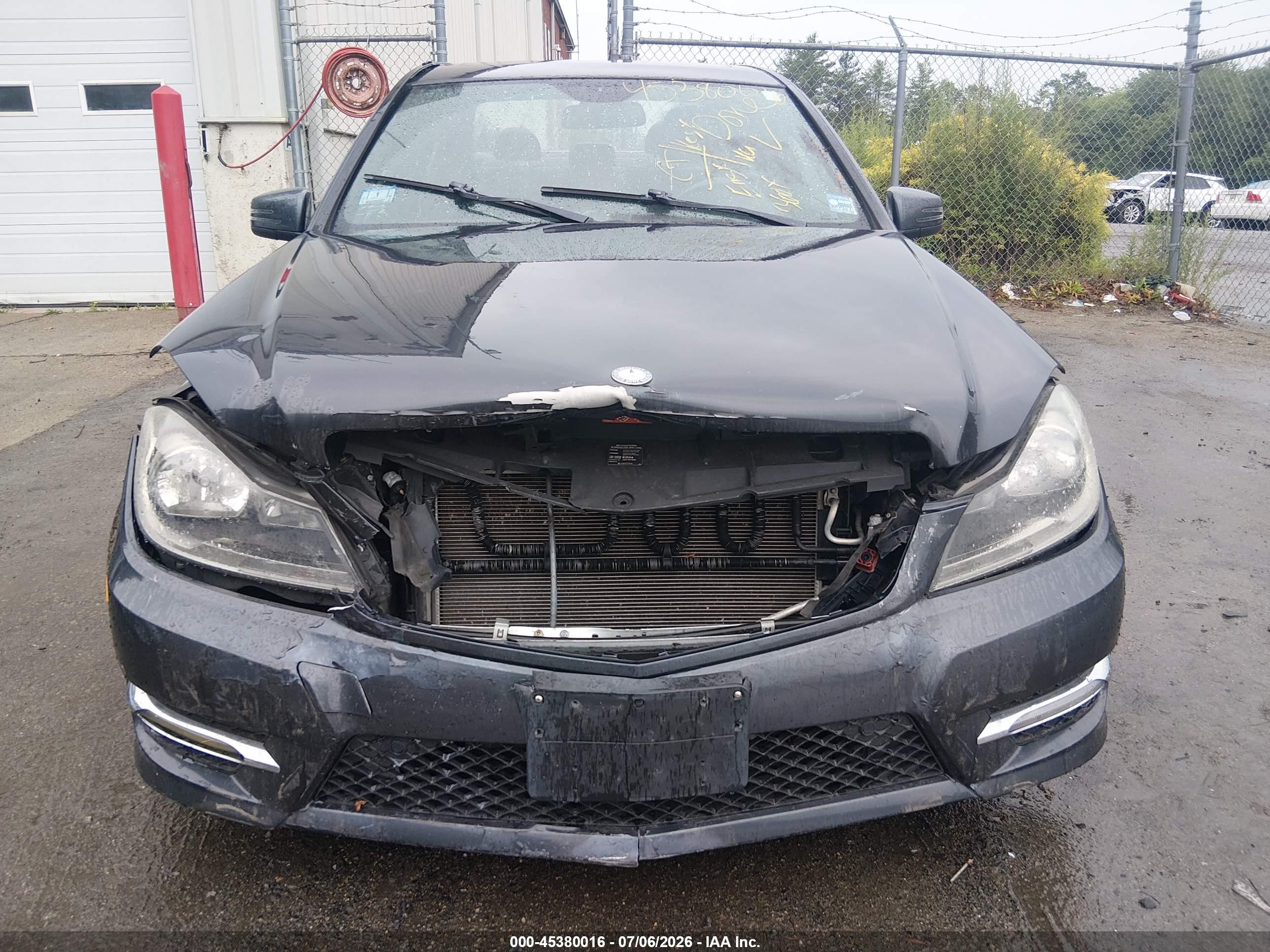 2013 Mercedes-benz C 300 Sport 4matic Gray vin: WDDGF8AB6DR252306