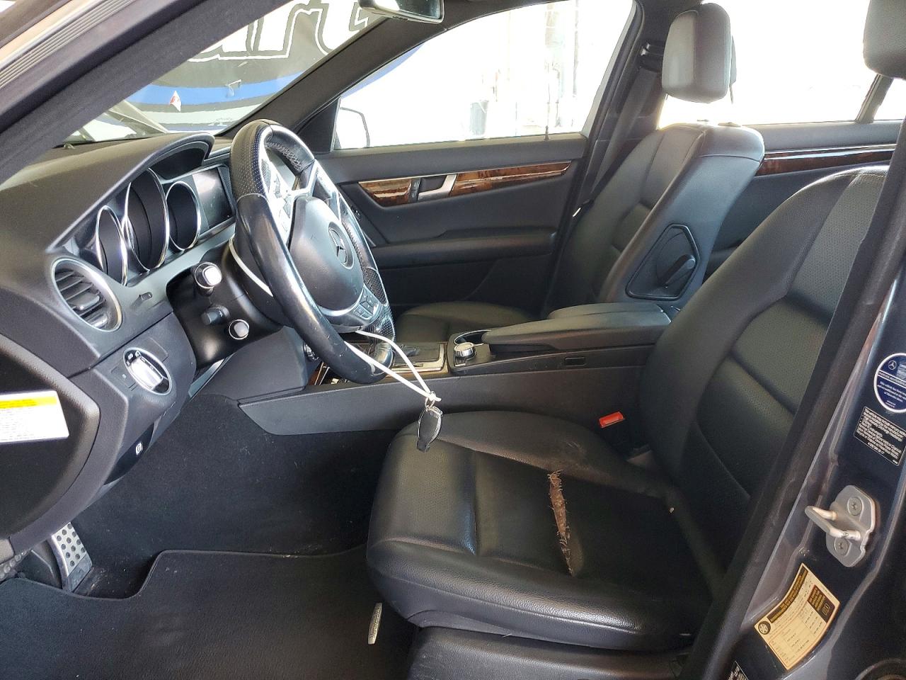 2013 Mercedes-benz C 300 4matic Gray vin: WDDGF8AB6DR273320
