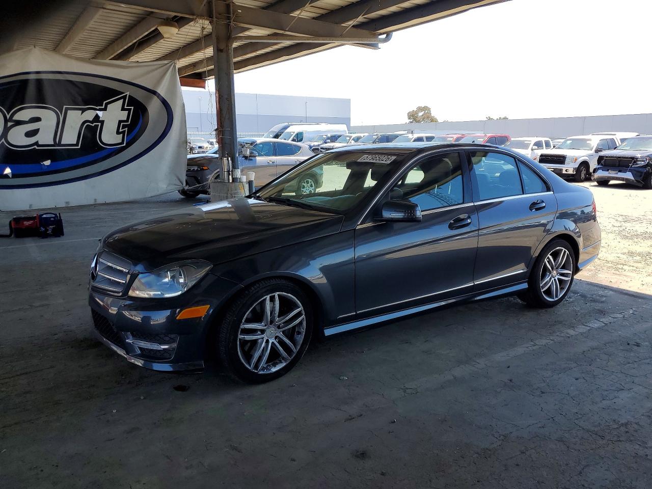2013 Mercedes-benz C 300 4matic Gray vin: WDDGF8AB6DR273320