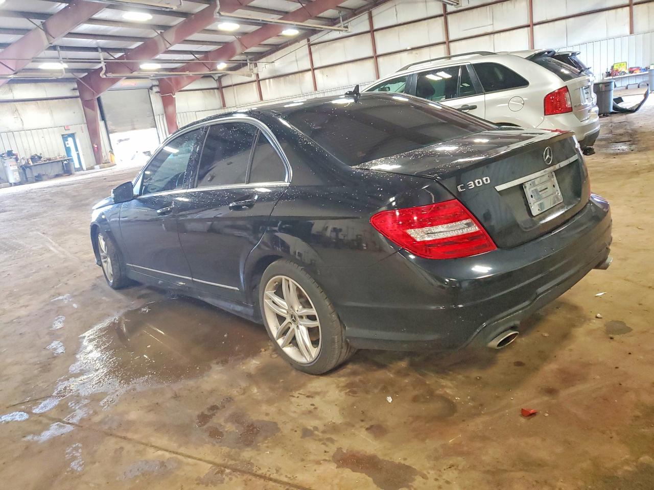 2013 Mercedes-benz C 300 4matic Black vin: WDDGF8AB6DR285919