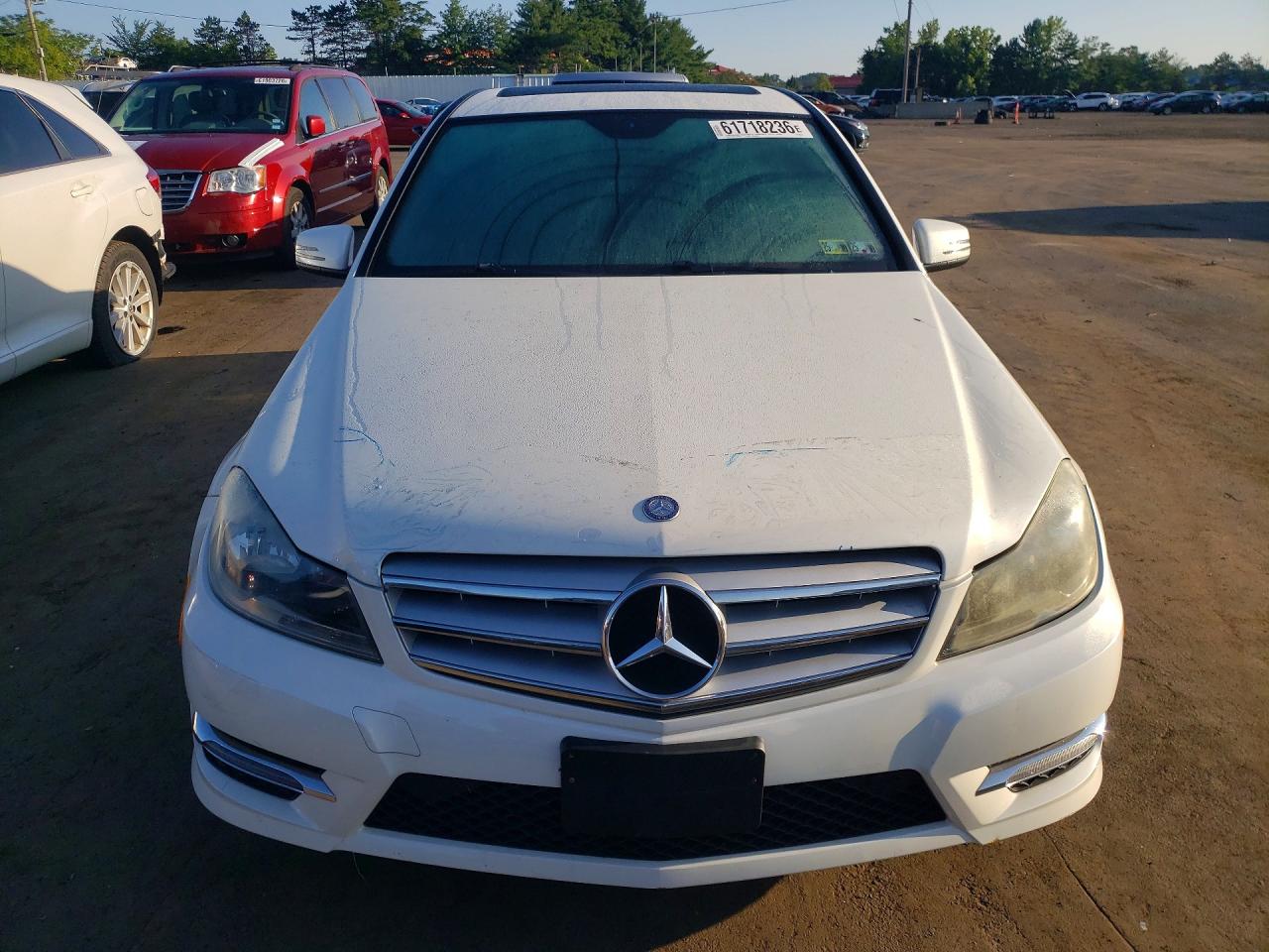 2013 Mercedes-benz C 300 4matic White vin: WDDGF8AB6DR287945