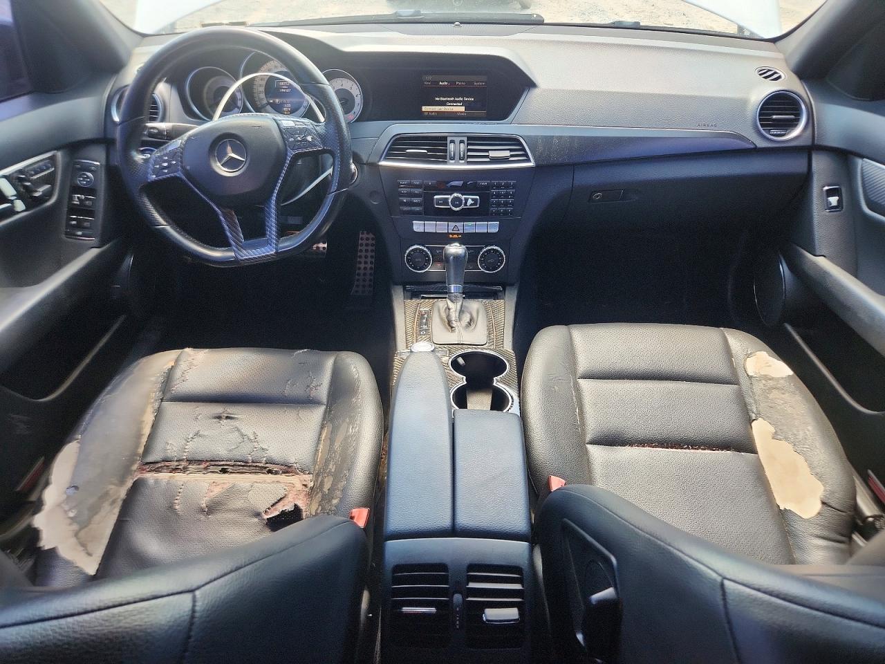2013 Mercedes-benz C 300 4matic White vin: WDDGF8AB6DR288965