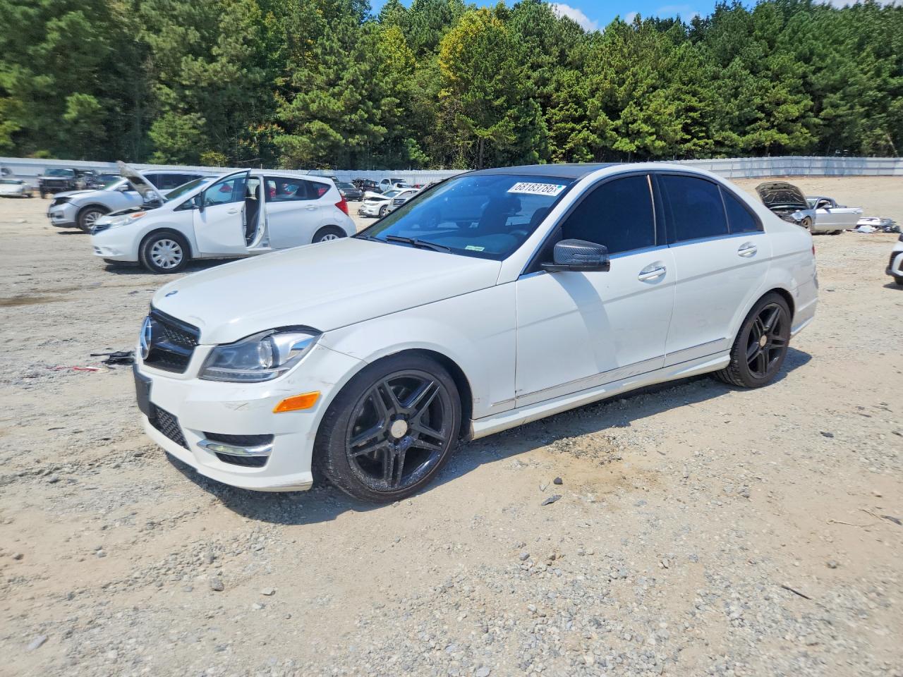 2013 Mercedes-benz C 300 4matic White vin: WDDGF8AB6DR288965
