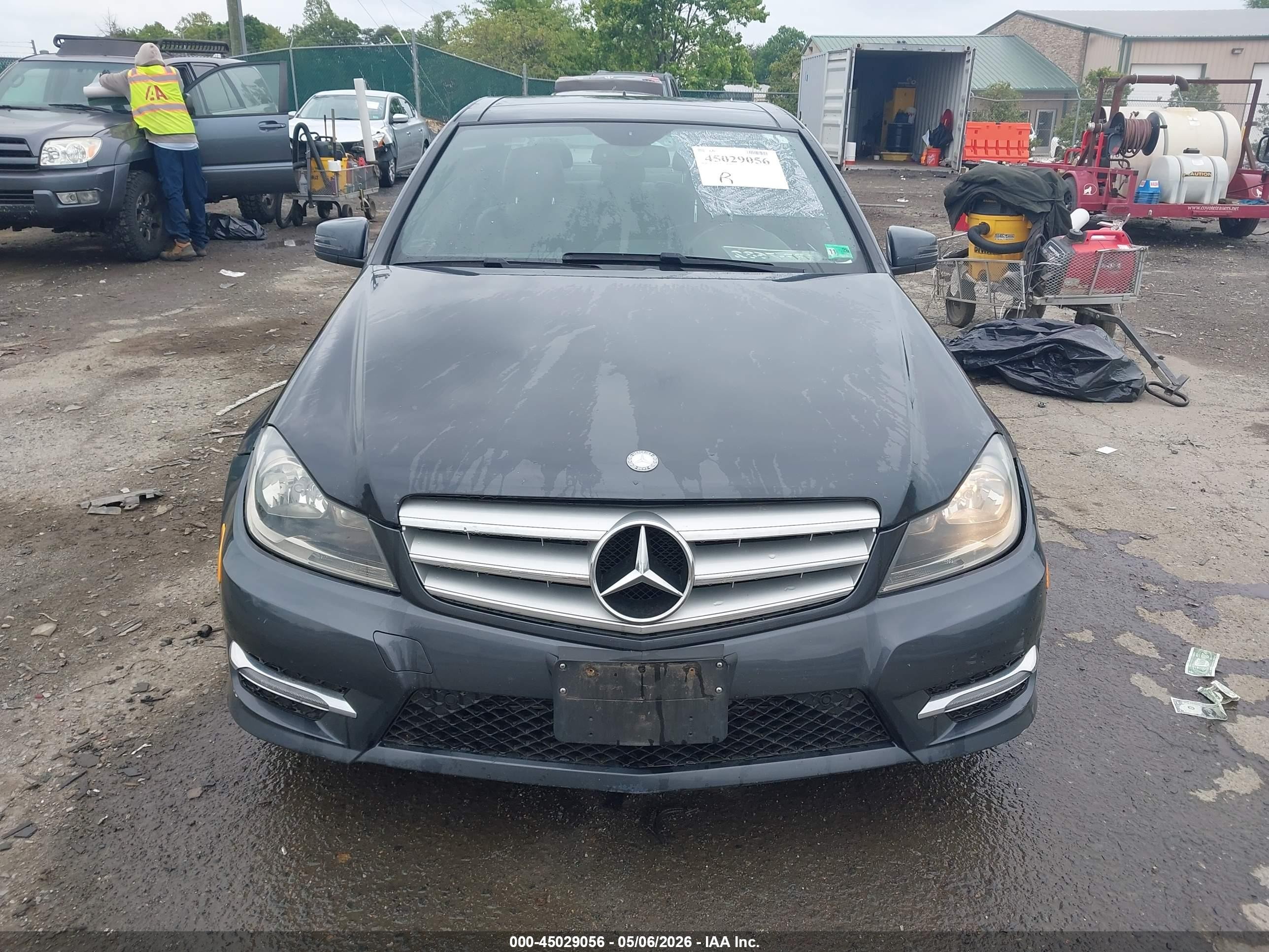 2013 Mercedes-benz C 300 Sport 4matic Синий vin: WDDGF8AB6DR296709