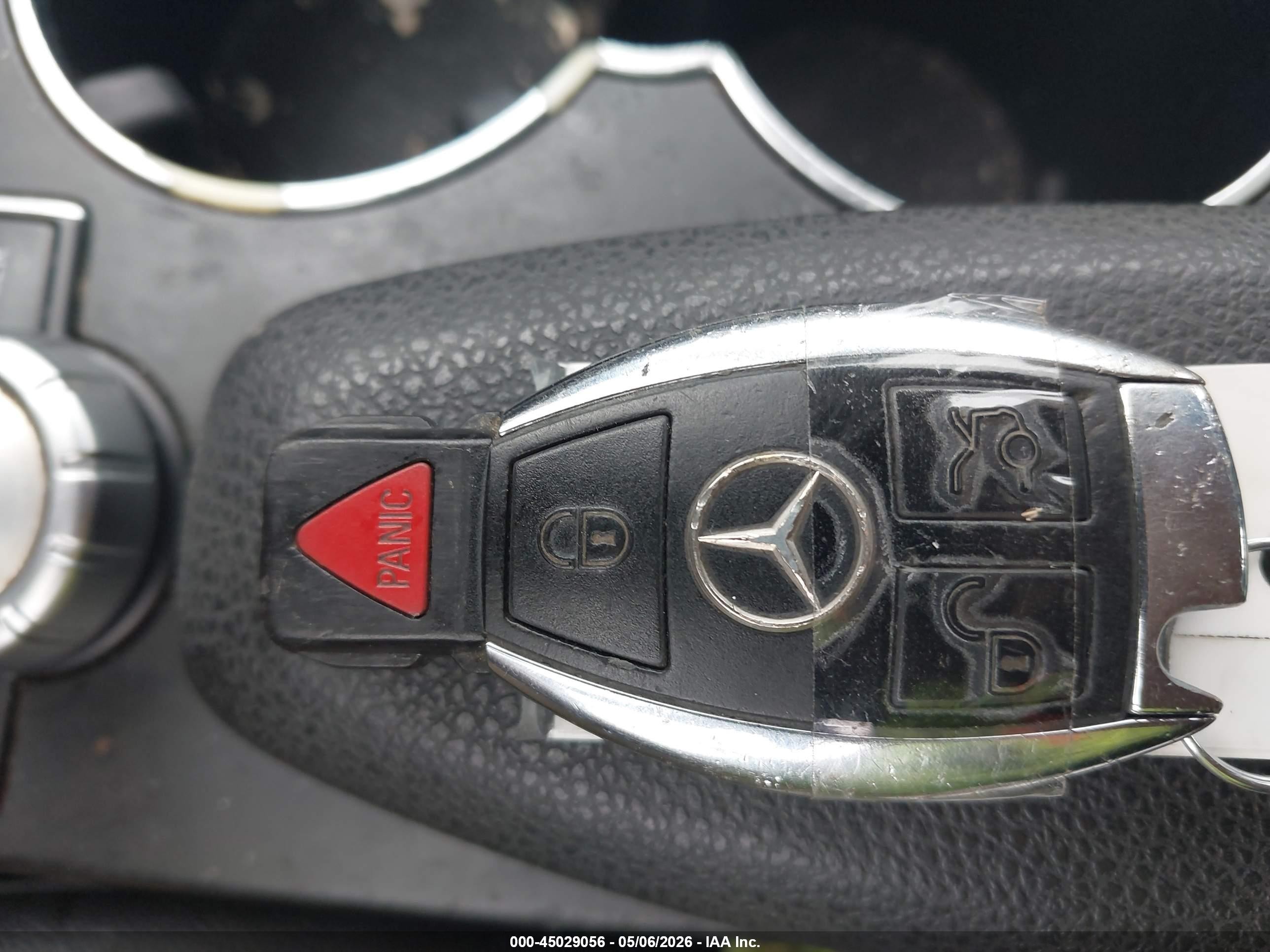 2013 Mercedes-benz C 300 Sport 4matic Синий vin: WDDGF8AB6DR296709