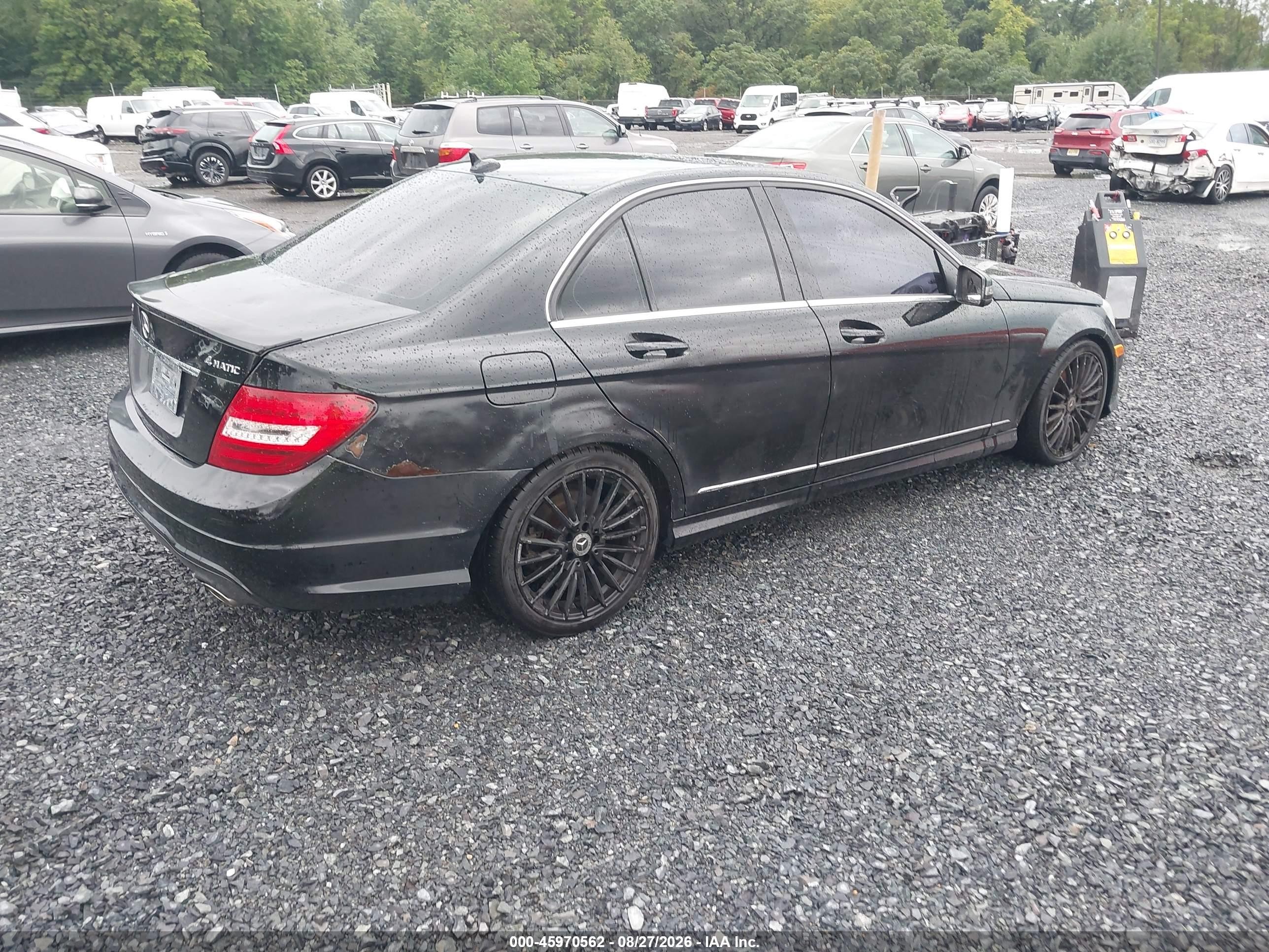 2013 Mercedes-benz C 300 Sport 4matic Black vin: WDDGF8AB6DR299030