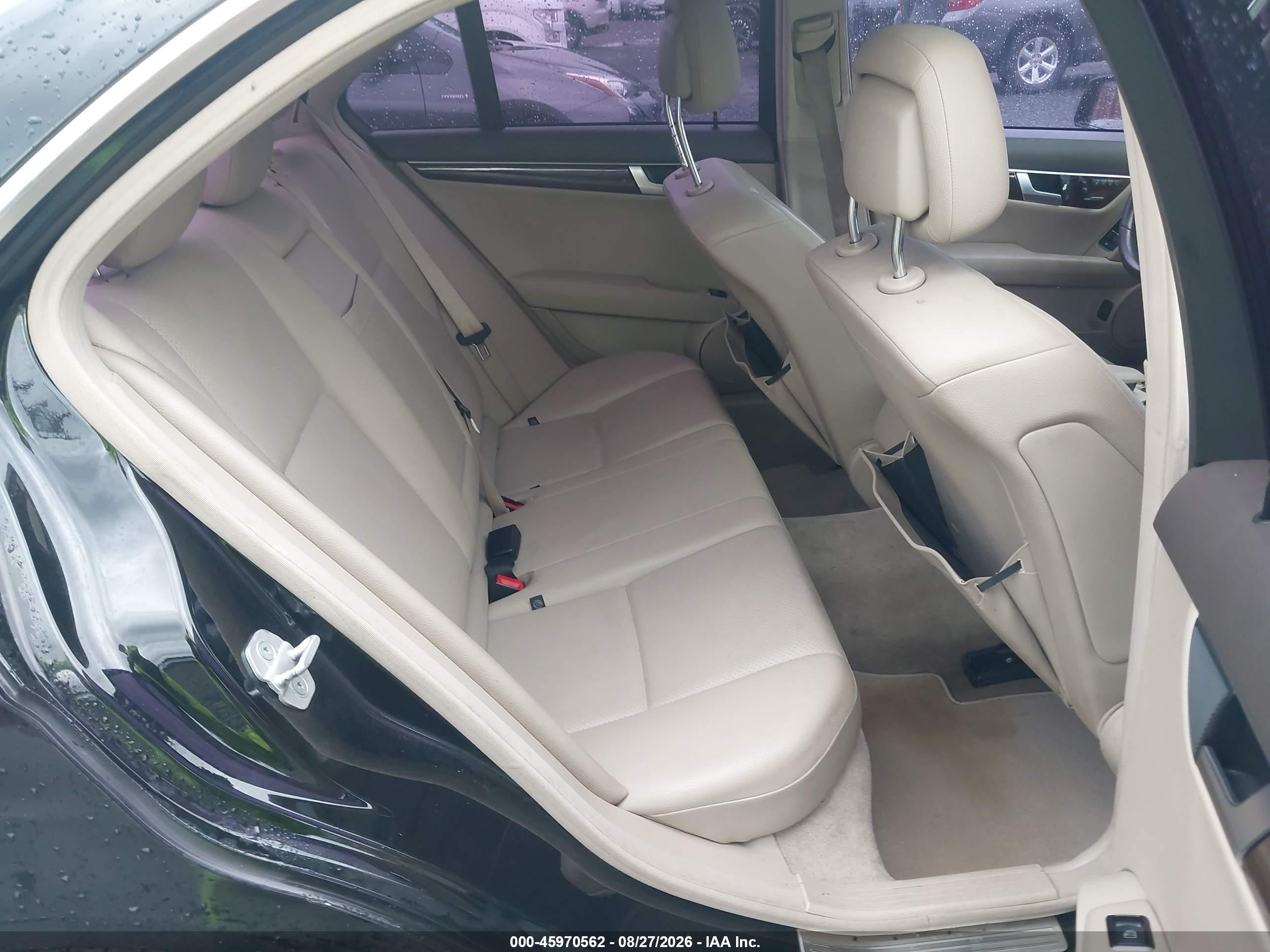2013 Mercedes-benz C 300 Sport 4matic Black vin: WDDGF8AB6DR299030