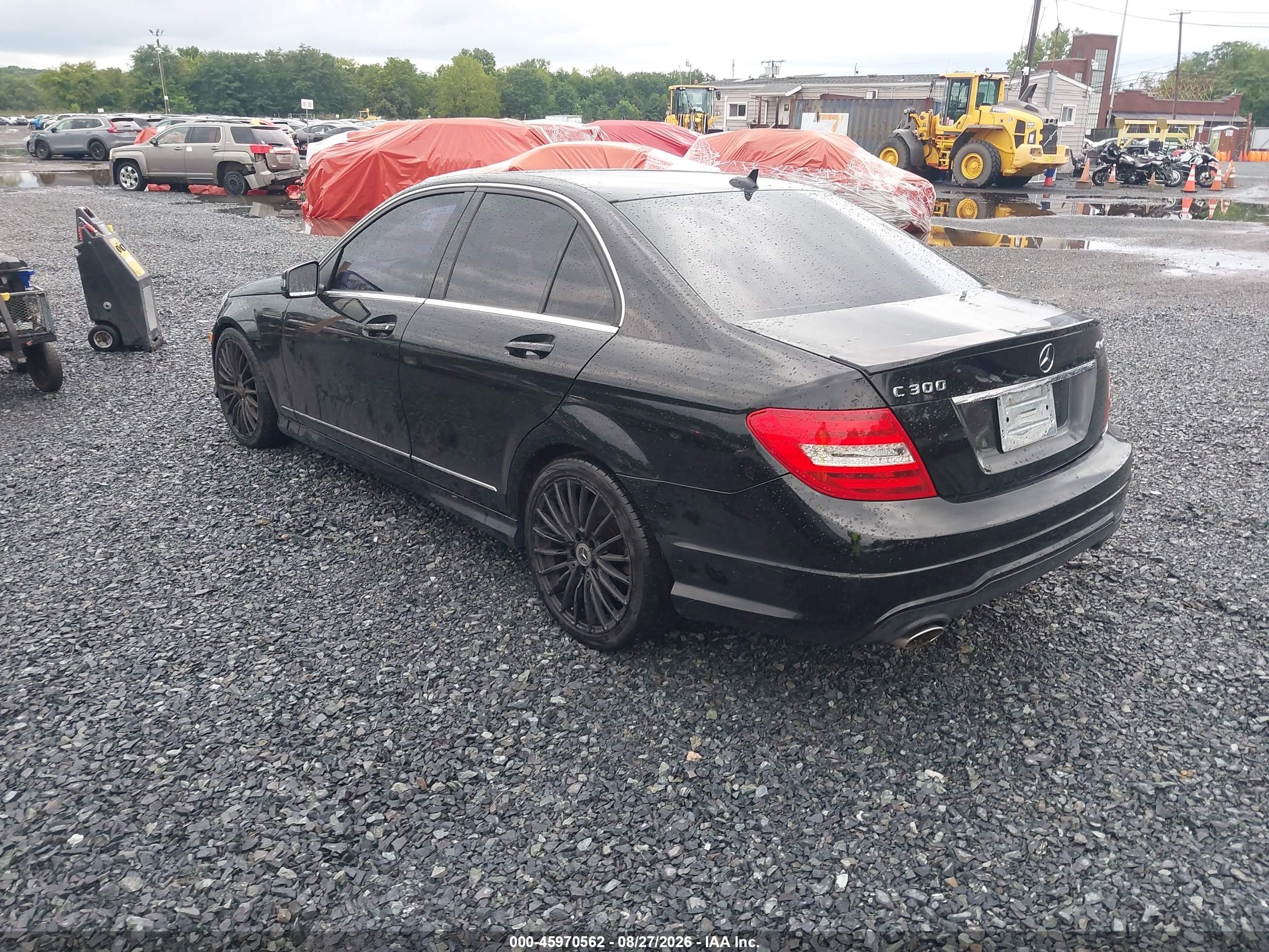 2013 Mercedes-benz C 300 Sport 4matic Black vin: WDDGF8AB6DR299030