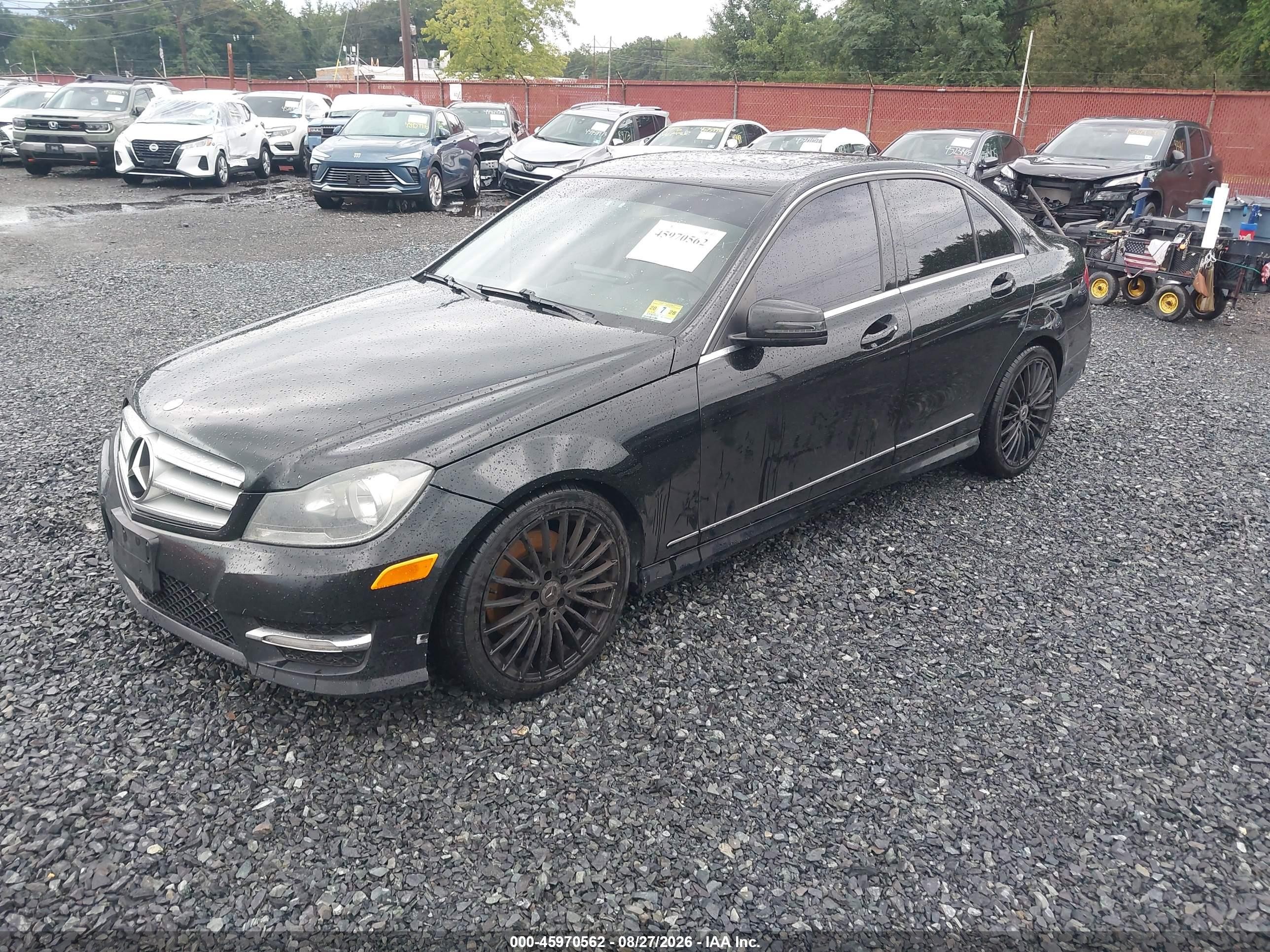 2013 Mercedes-benz C 300 Sport 4matic Black vin: WDDGF8AB6DR299030