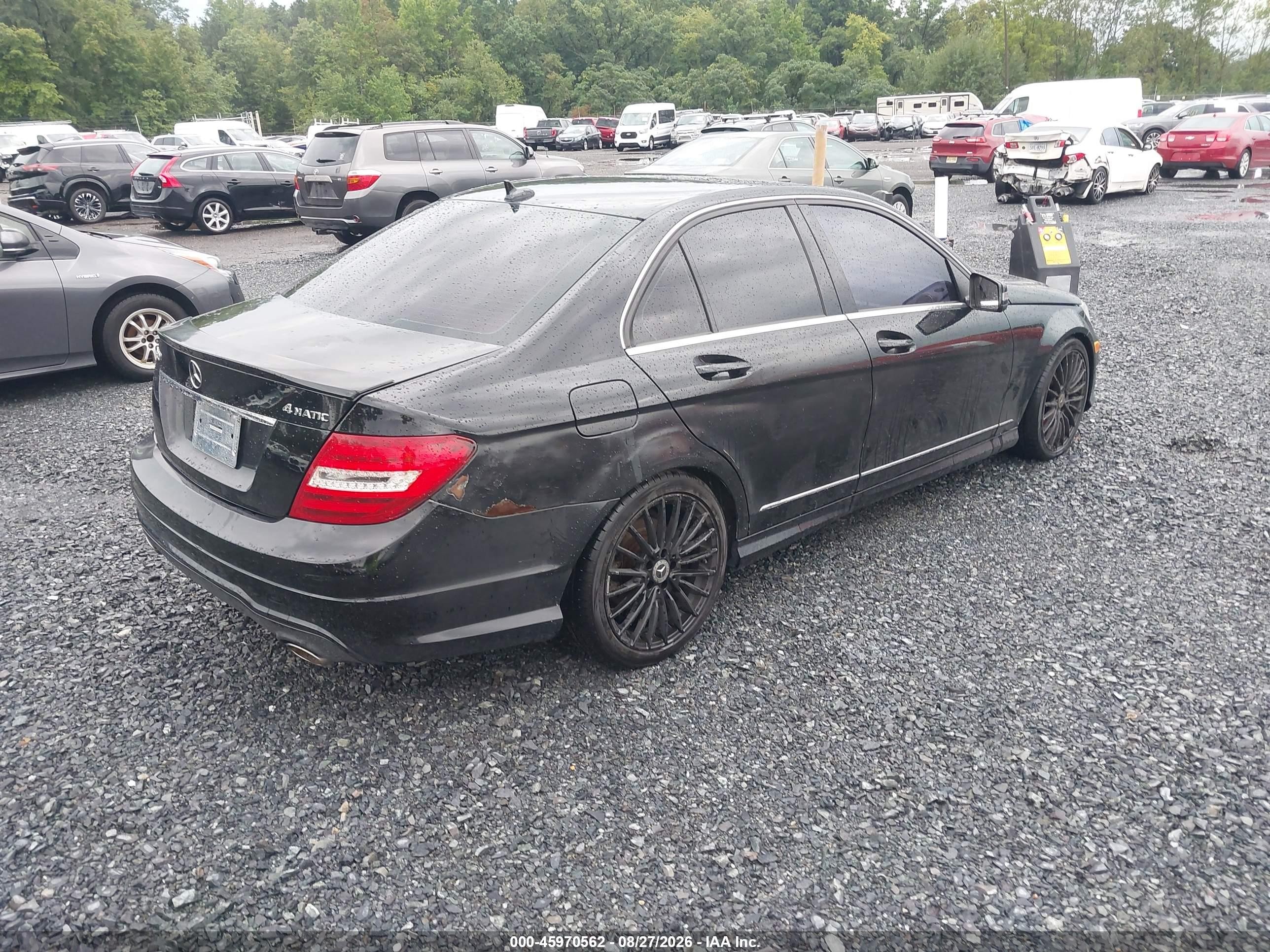 2013 Mercedes-benz C 300 Sport 4matic Black vin: WDDGF8AB6DR299030