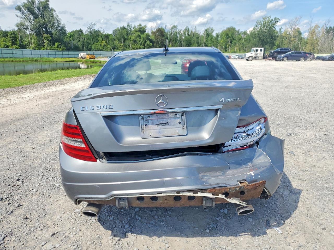 2013 Mercedes-benz C 300 4matic Серебряный vin: WDDGF8AB6DR301357