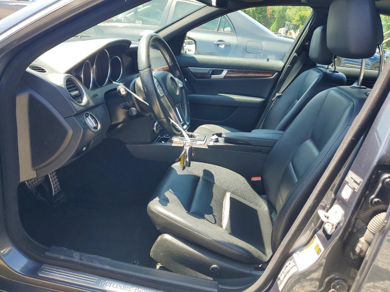 2014 Mercedes-benz C 300 4matic Charcoal vin: WDDGF8AB6EA955811