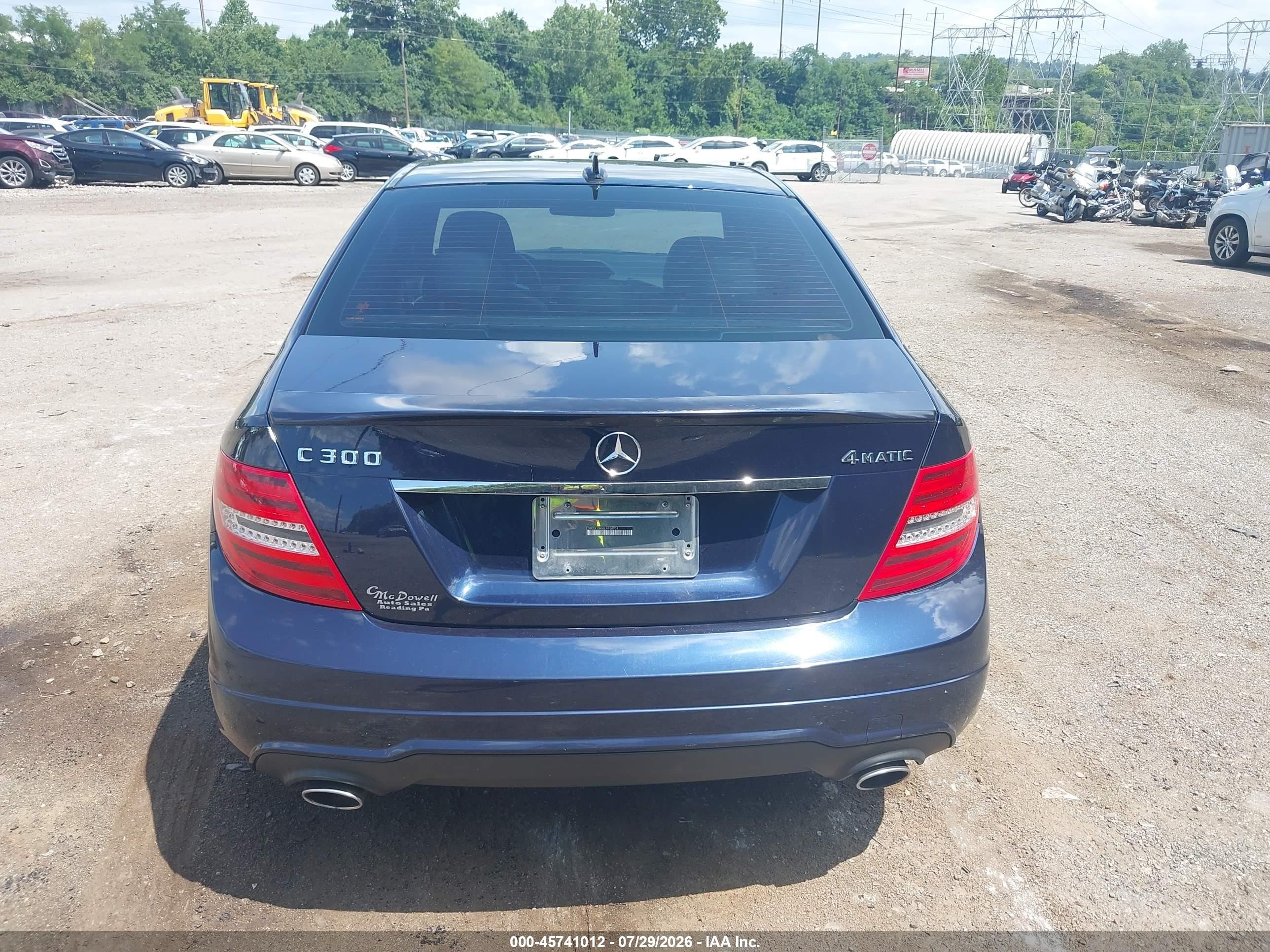 2014 Mercedes-benz C 300 Sport 4matic Blue vin: WDDGF8AB6EA964914