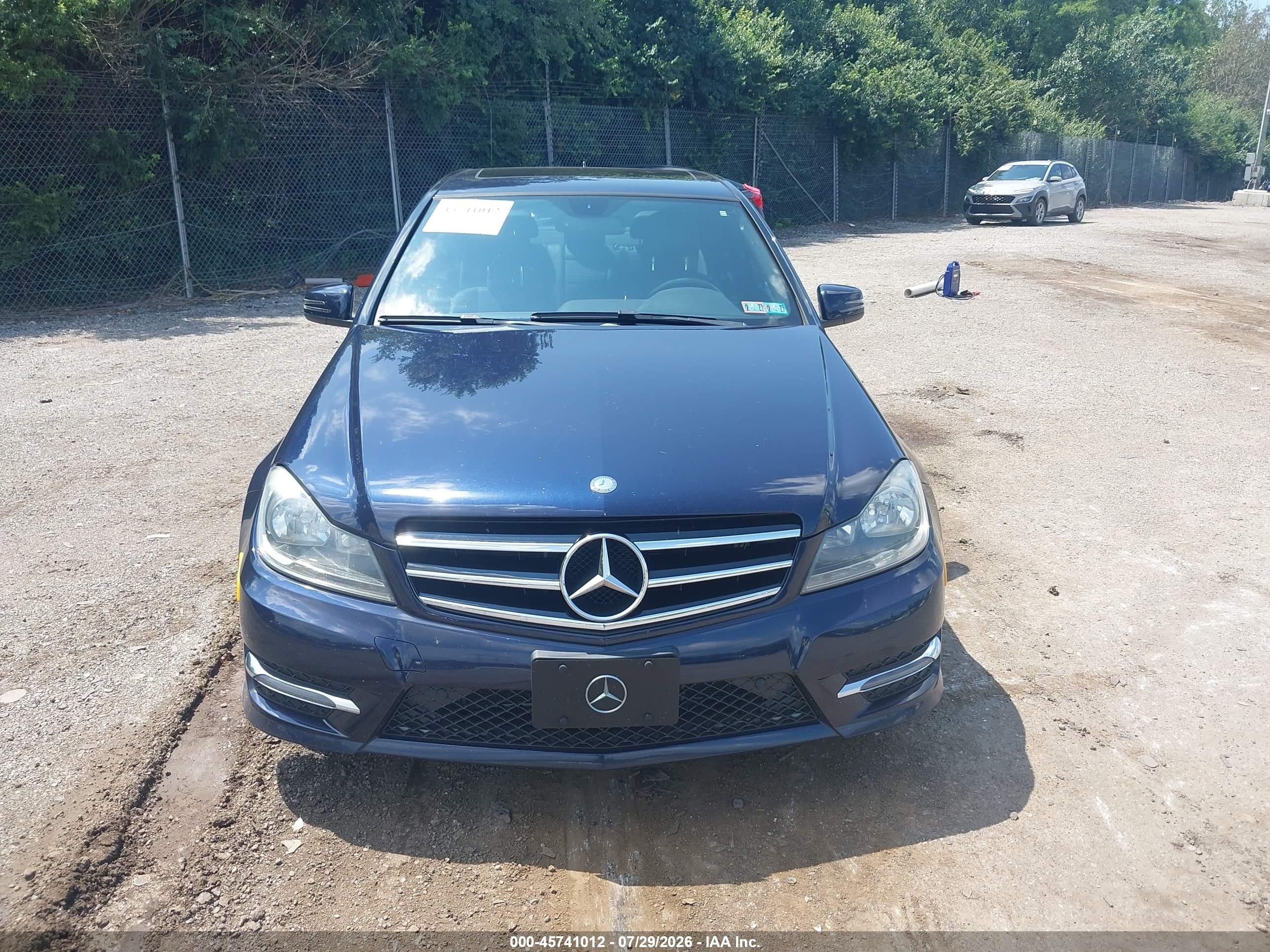 2014 Mercedes-benz C 300 Sport 4matic Blue vin: WDDGF8AB6EA964914