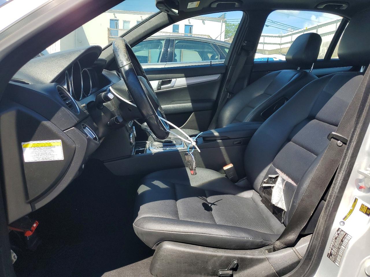 2014 Mercedes-benz C 300 4matic Silver vin: WDDGF8AB6EG188149