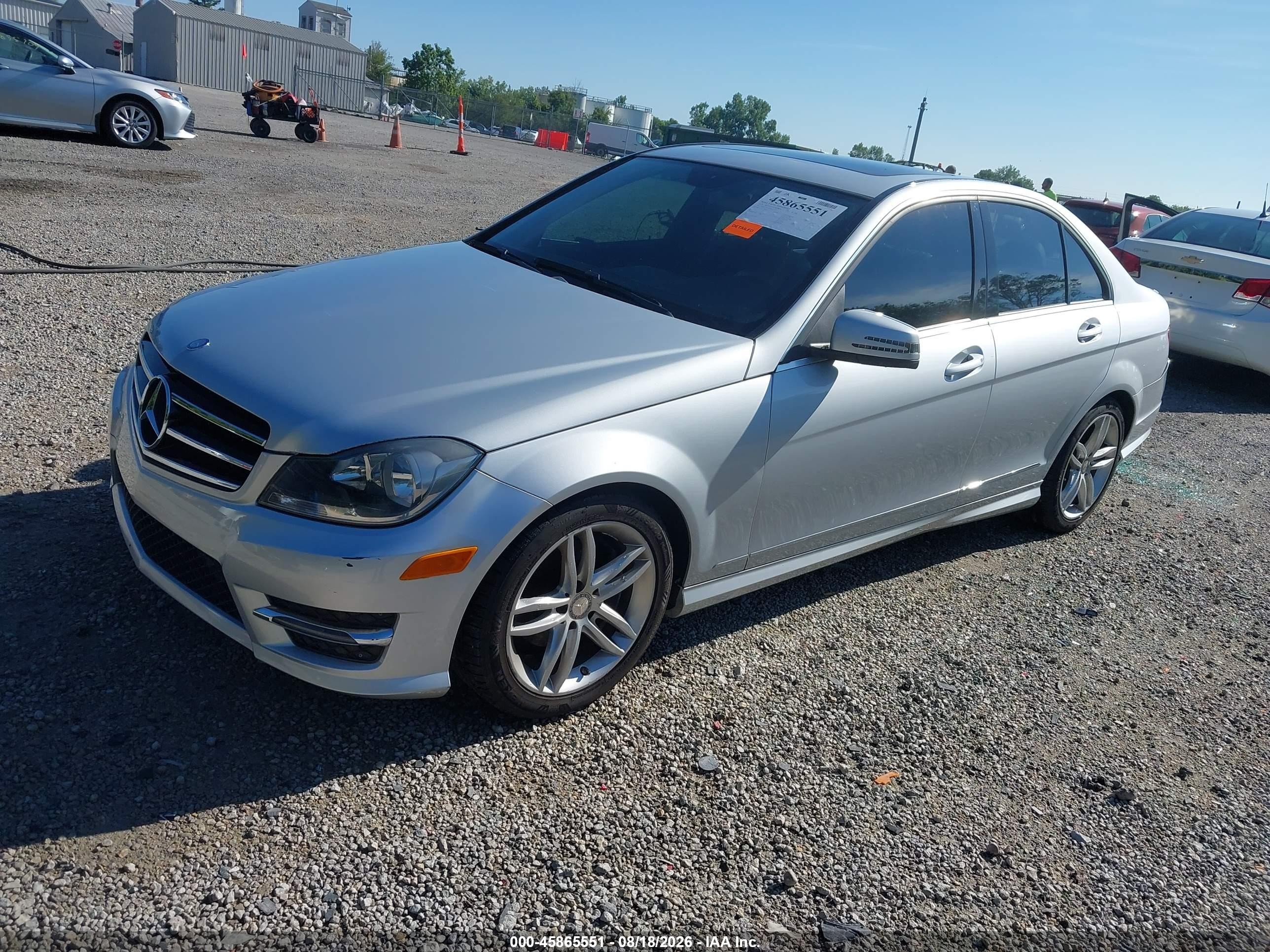 2014 Mercedes-benz C 300 Sport 4matic Silver vin: WDDGF8AB6ER313767