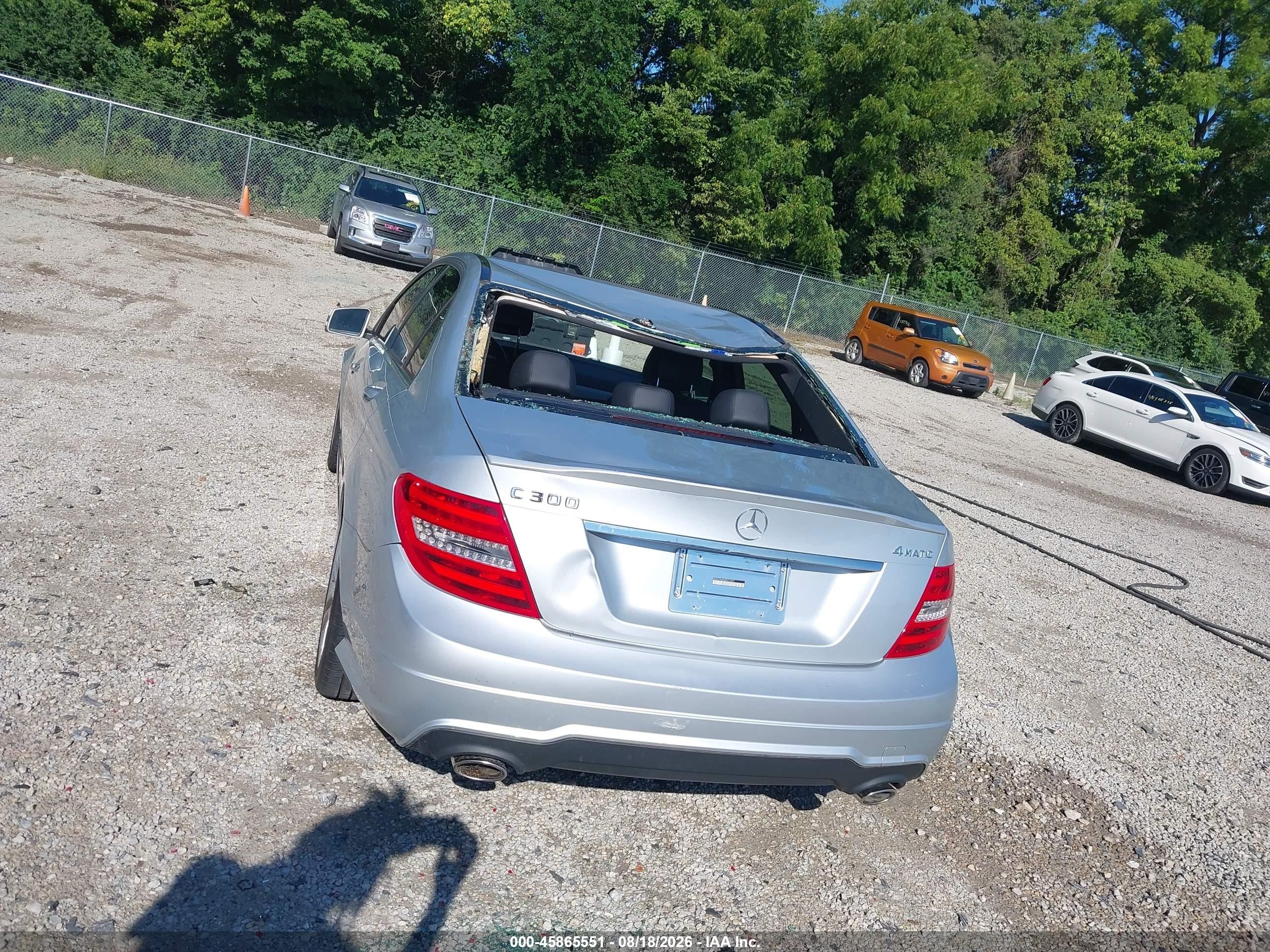 2014 Mercedes-benz C 300 Sport 4matic Silver vin: WDDGF8AB6ER313767