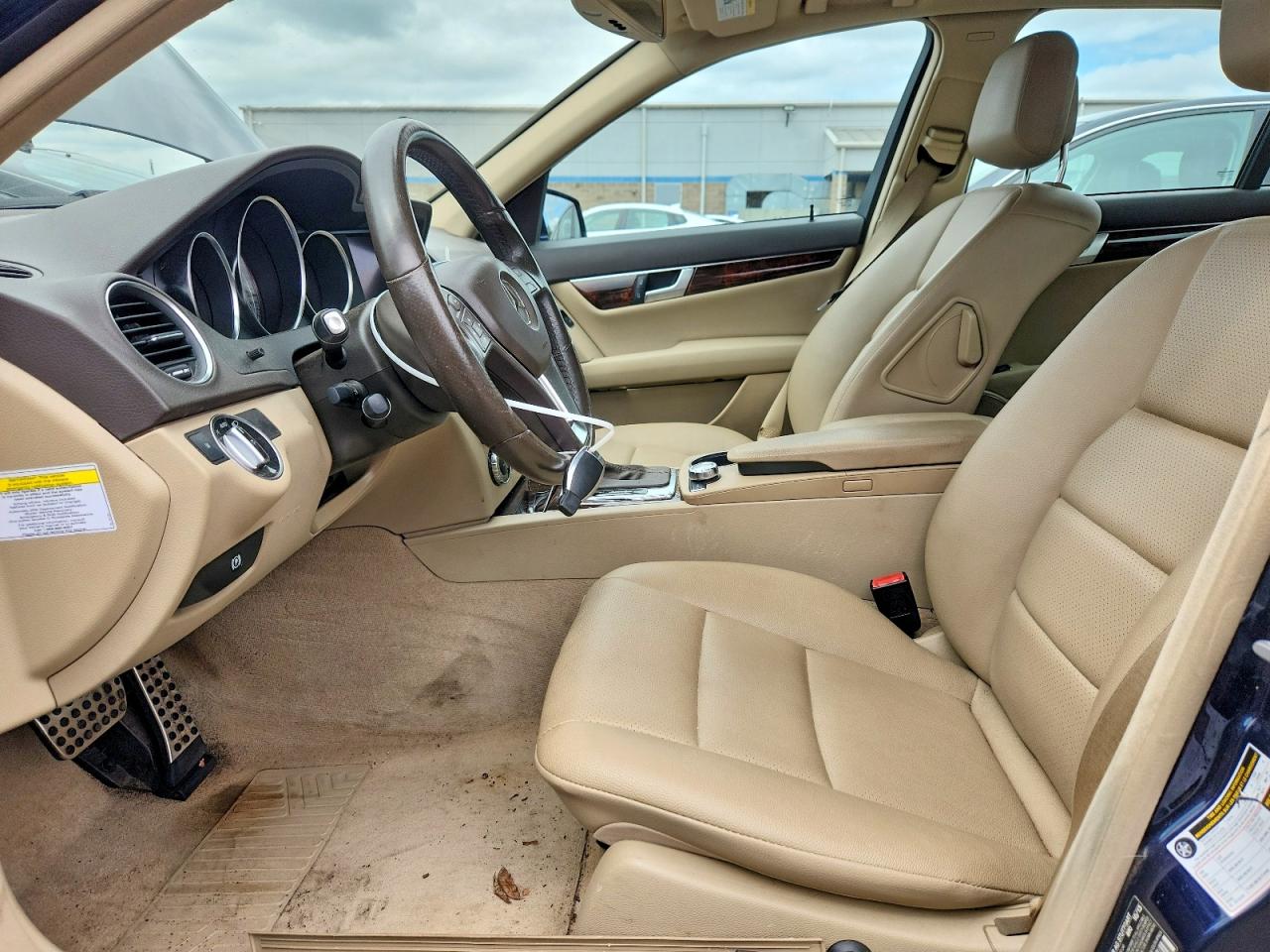 2014 Mercedes-benz C 300 4matic Blue vin: WDDGF8AB6ER322923
