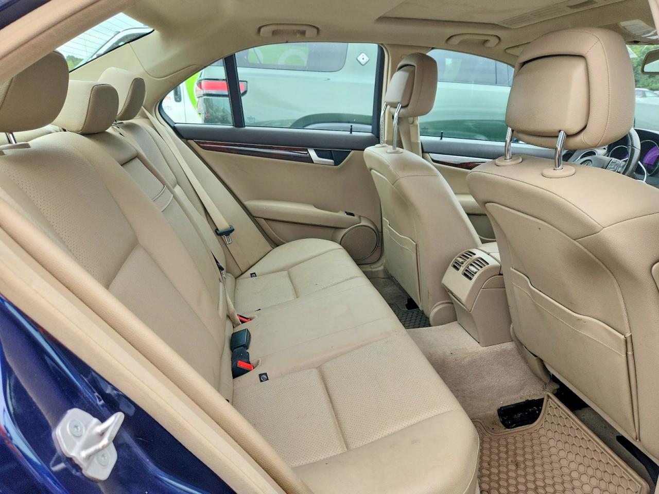 2014 Mercedes-benz C 300 4matic Blue vin: WDDGF8AB6ER322923
