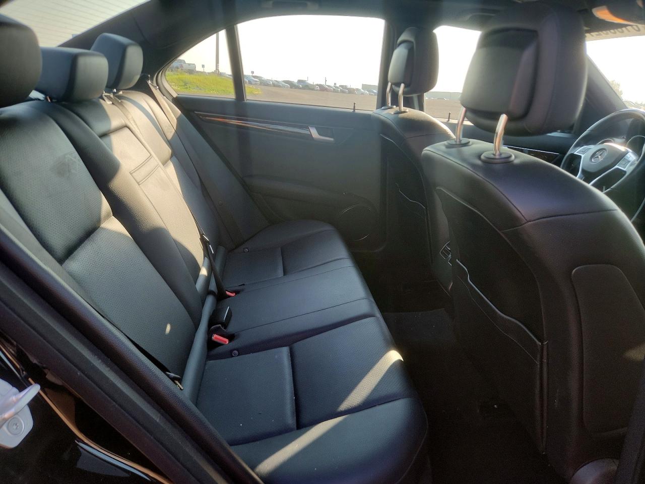 2013 Mercedes-benz C 300 4matic Black vin: WDDGF8AB7DA842240
