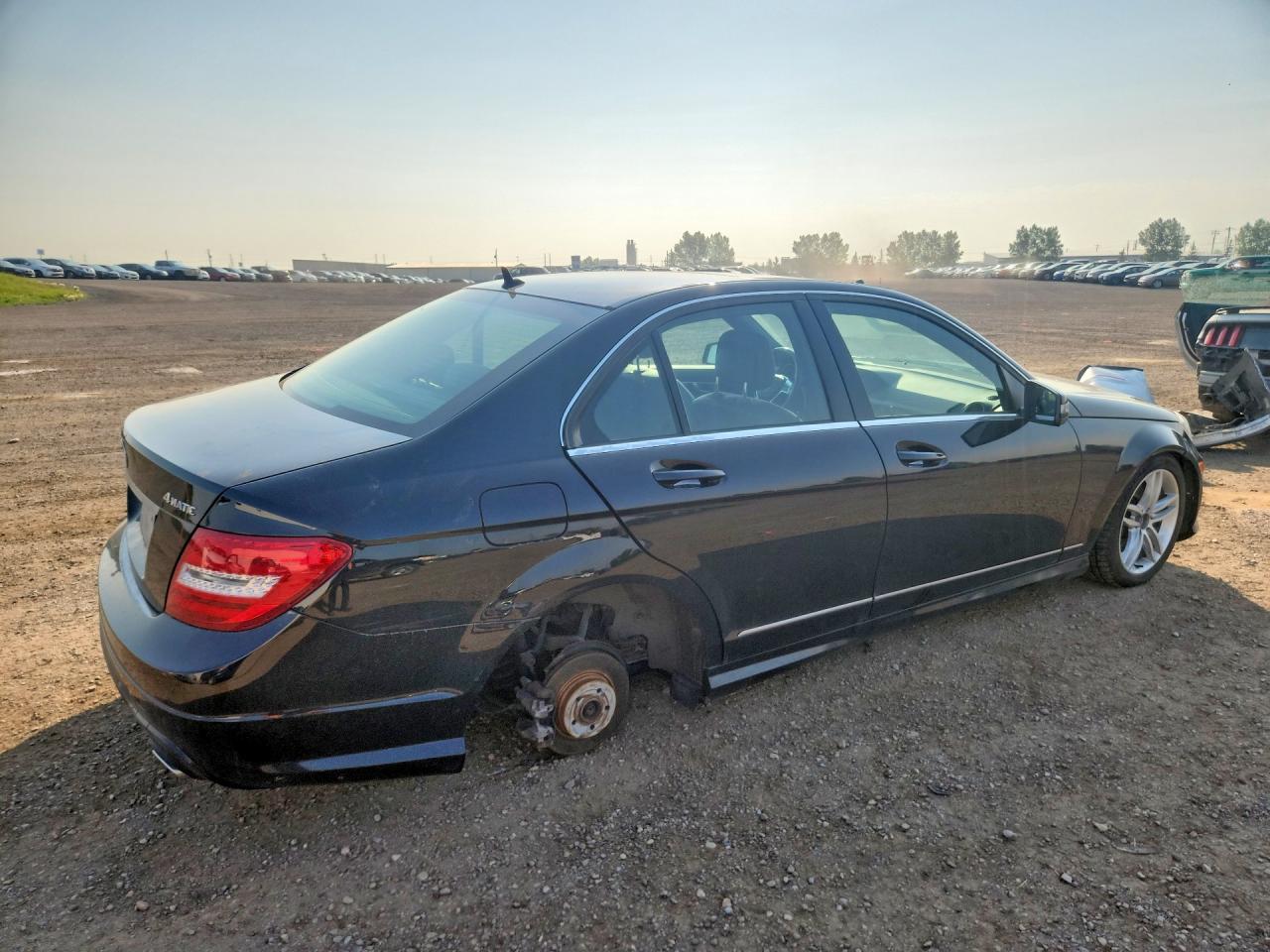 2013 Mercedes-benz C 300 4matic Black vin: WDDGF8AB7DA842240