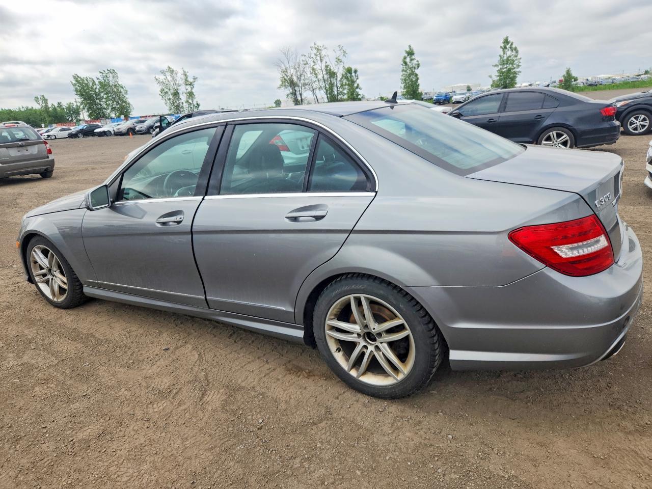 2013 Mercedes-benz C 300 4matic Gray vin: WDDGF8AB7DA864397