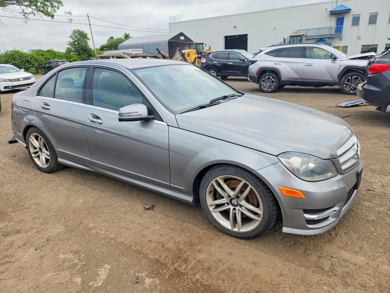 2013 Mercedes-benz C 300 4matic Gray vin: WDDGF8AB7DA864397