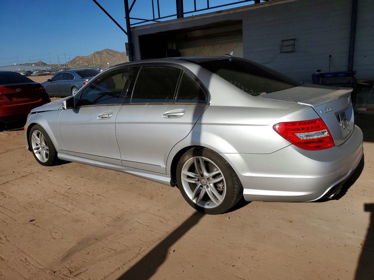 2013 Mercedes-benz C 300 4matic Silver vin: WDDGF8AB7DG121025