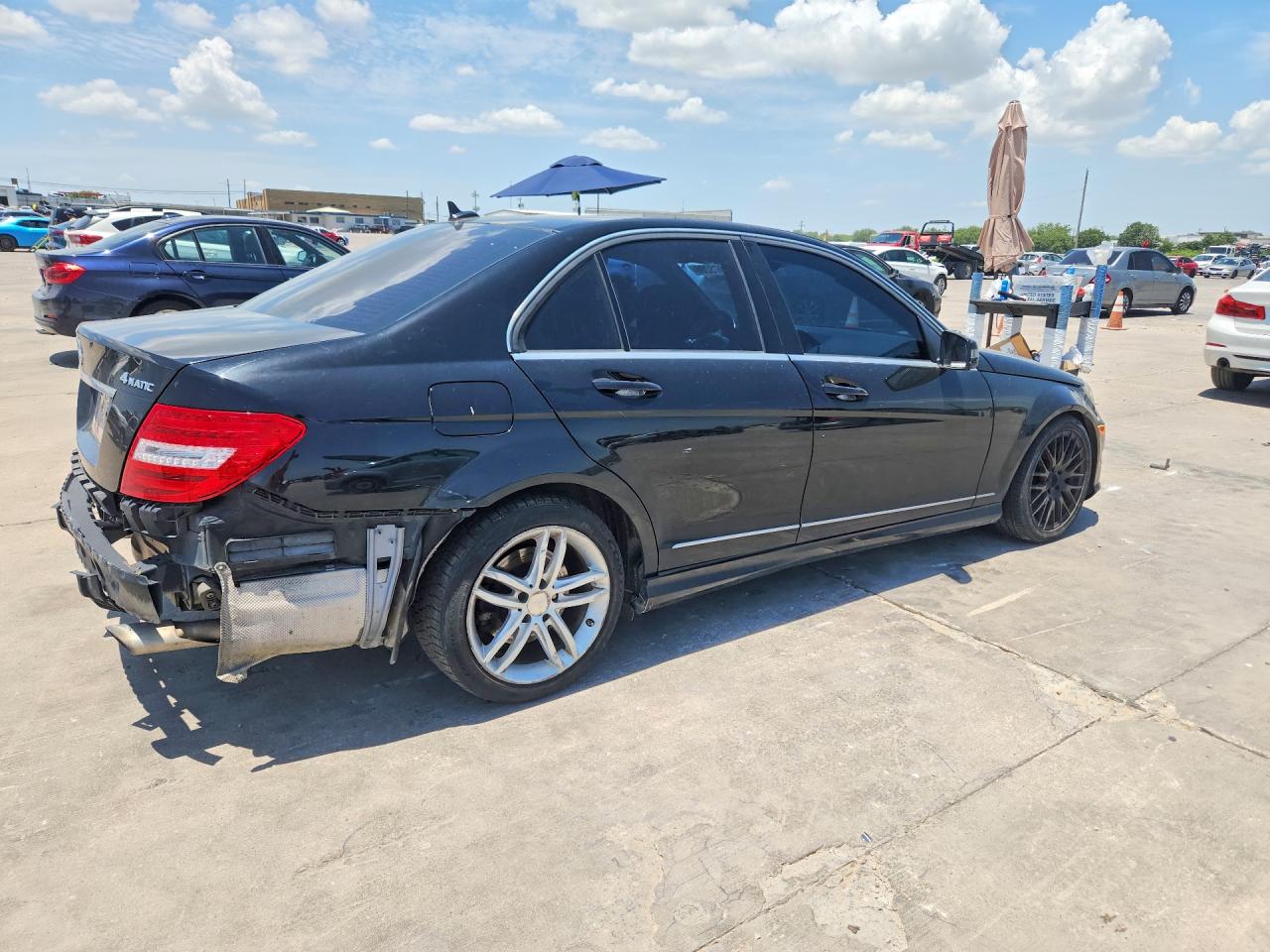 2013 Mercedes-benz C 300 4matic Black vin: WDDGF8AB7DG131554