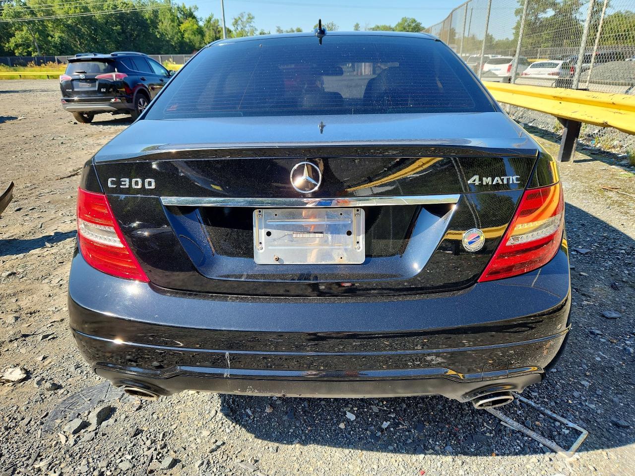 2013 Mercedes-benz C 300 4matic Black vin: WDDGF8AB7DR241539